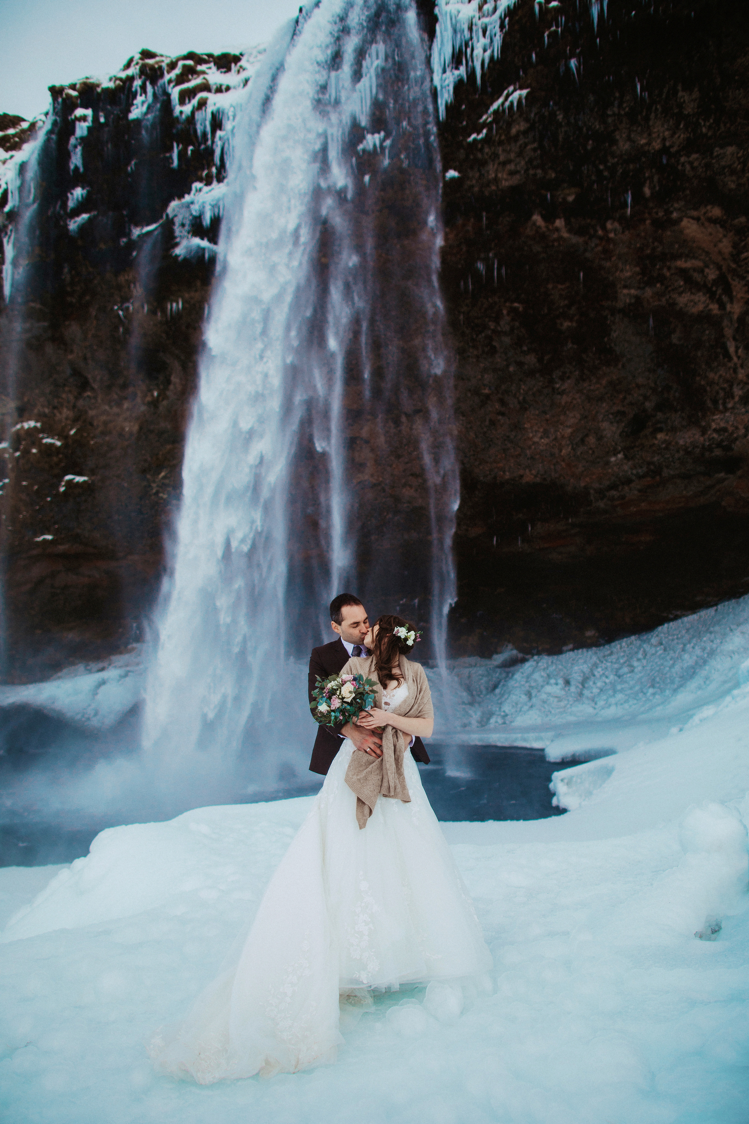 Winter Wedding in Iceland. Iceland elopement photo and video | Nikolaichik Photo