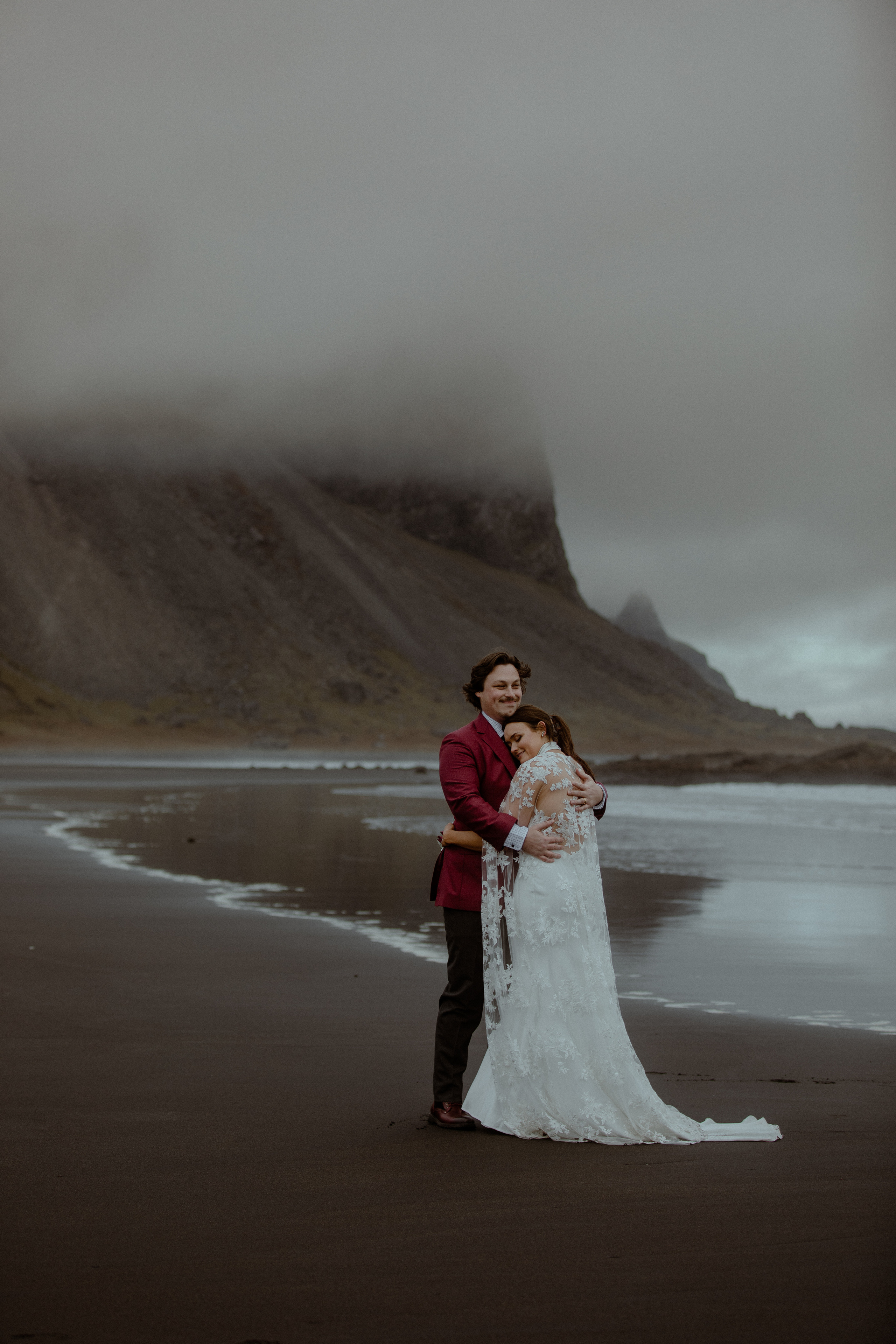 Secret hiking Elopement in Iceland. Iceland elopement photo and video | Nikolaichik Photo