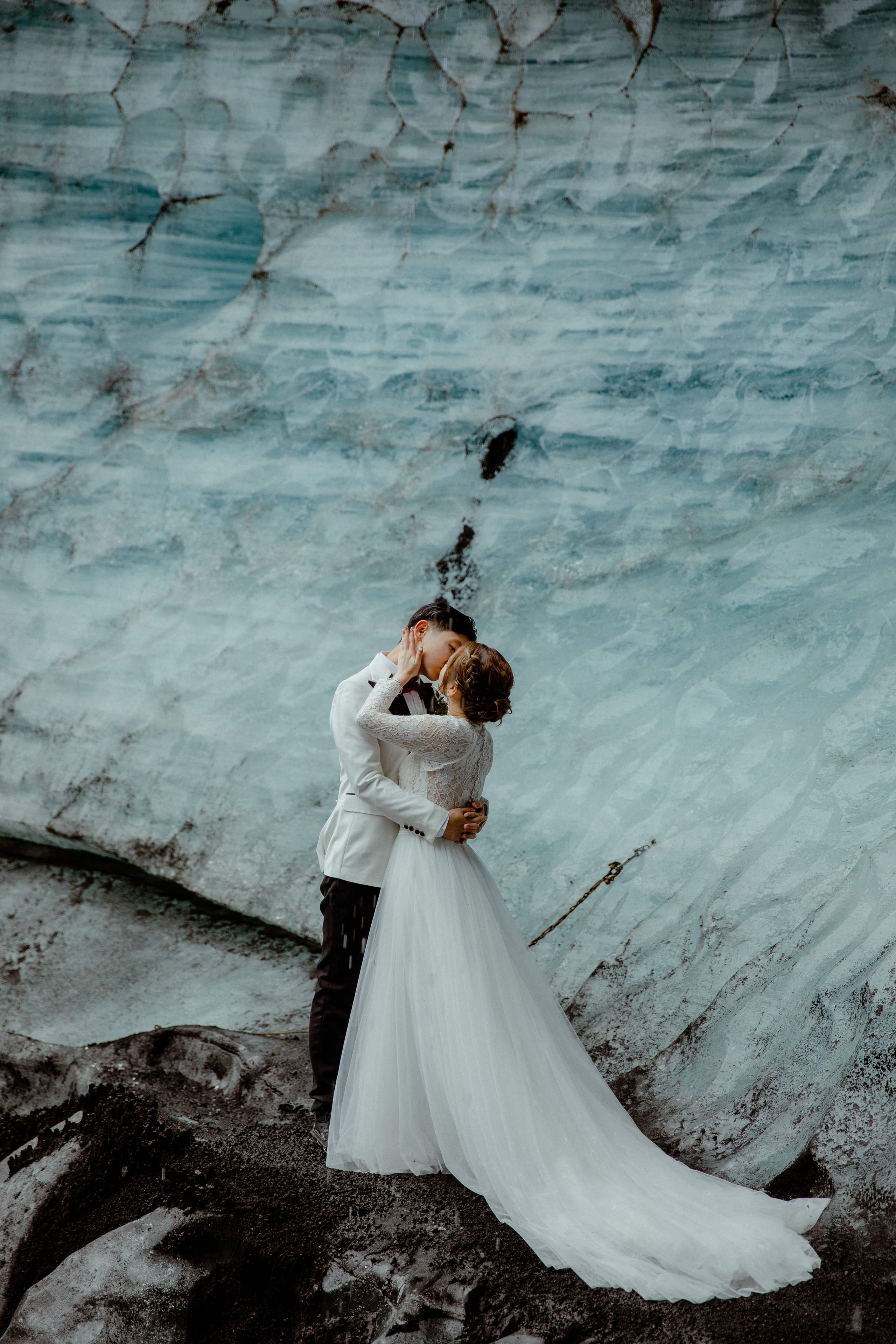 Adventure Ice Cave Elopement in Iceland. Iceland elopement photographer & videographer