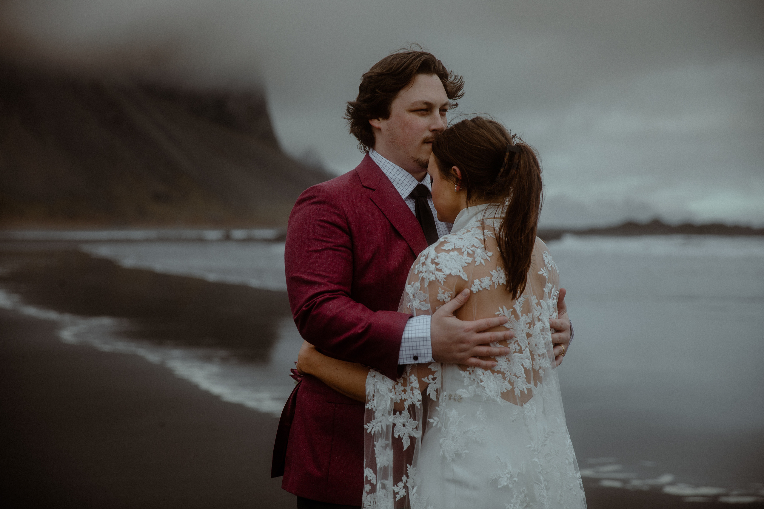 Secret hiking Elopement in Iceland. Iceland elopement photo and video | Nikolaichik Photo