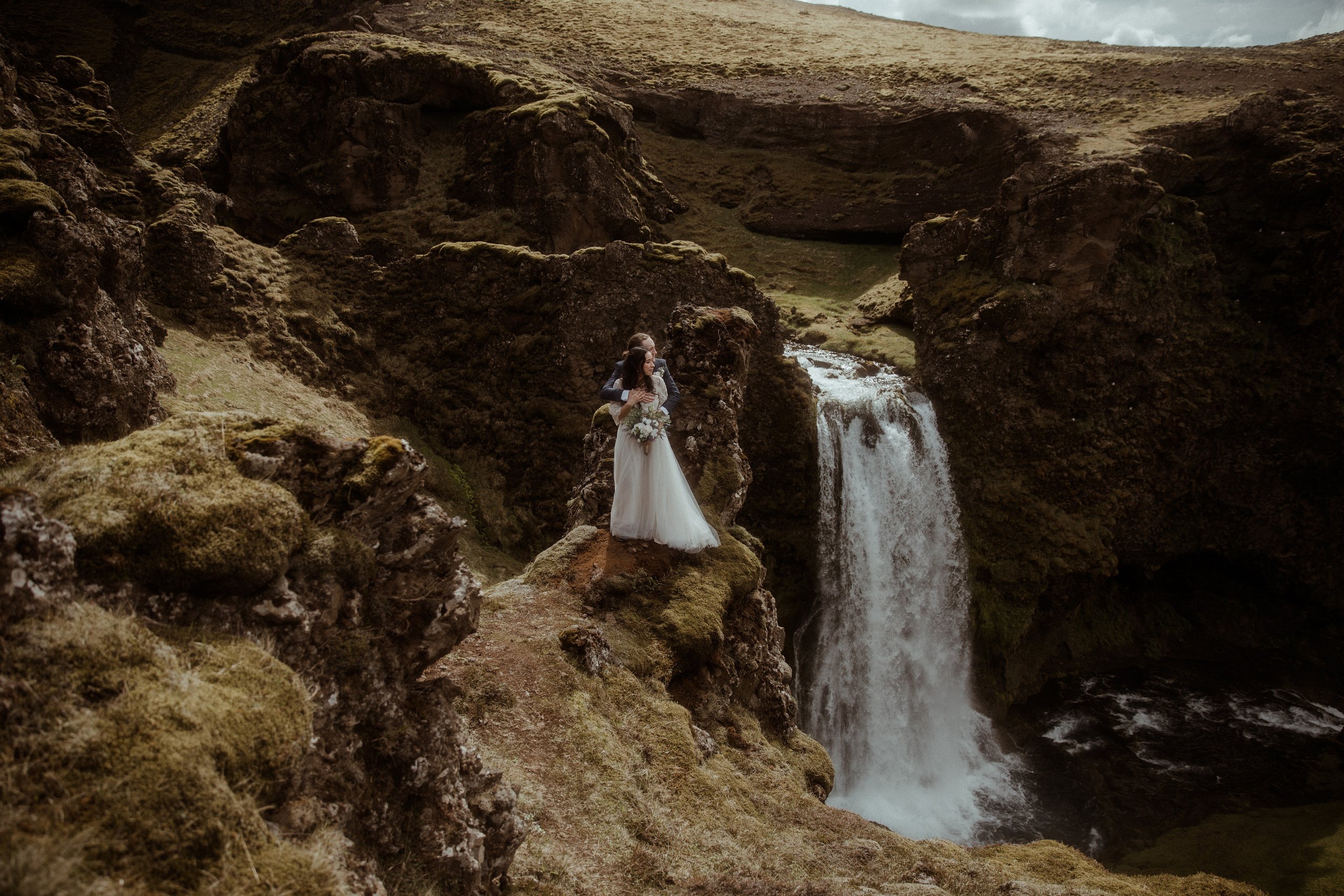 Hiking Iceland Elopement. Iceland elopement photographer & videographer