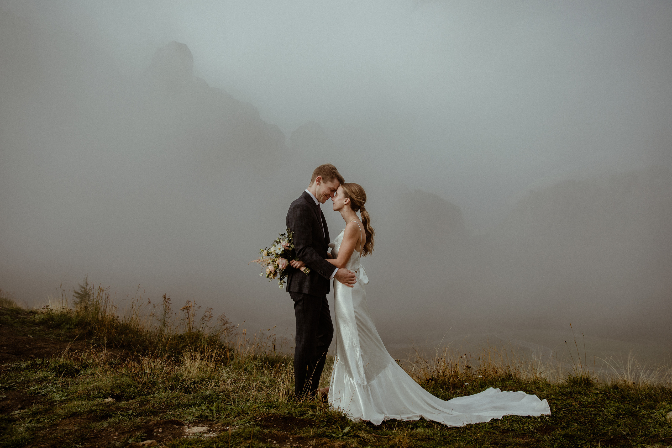 Intimate Wedding in the Dolomites. Iceland elopement photo and video | Nikolaichik Photo