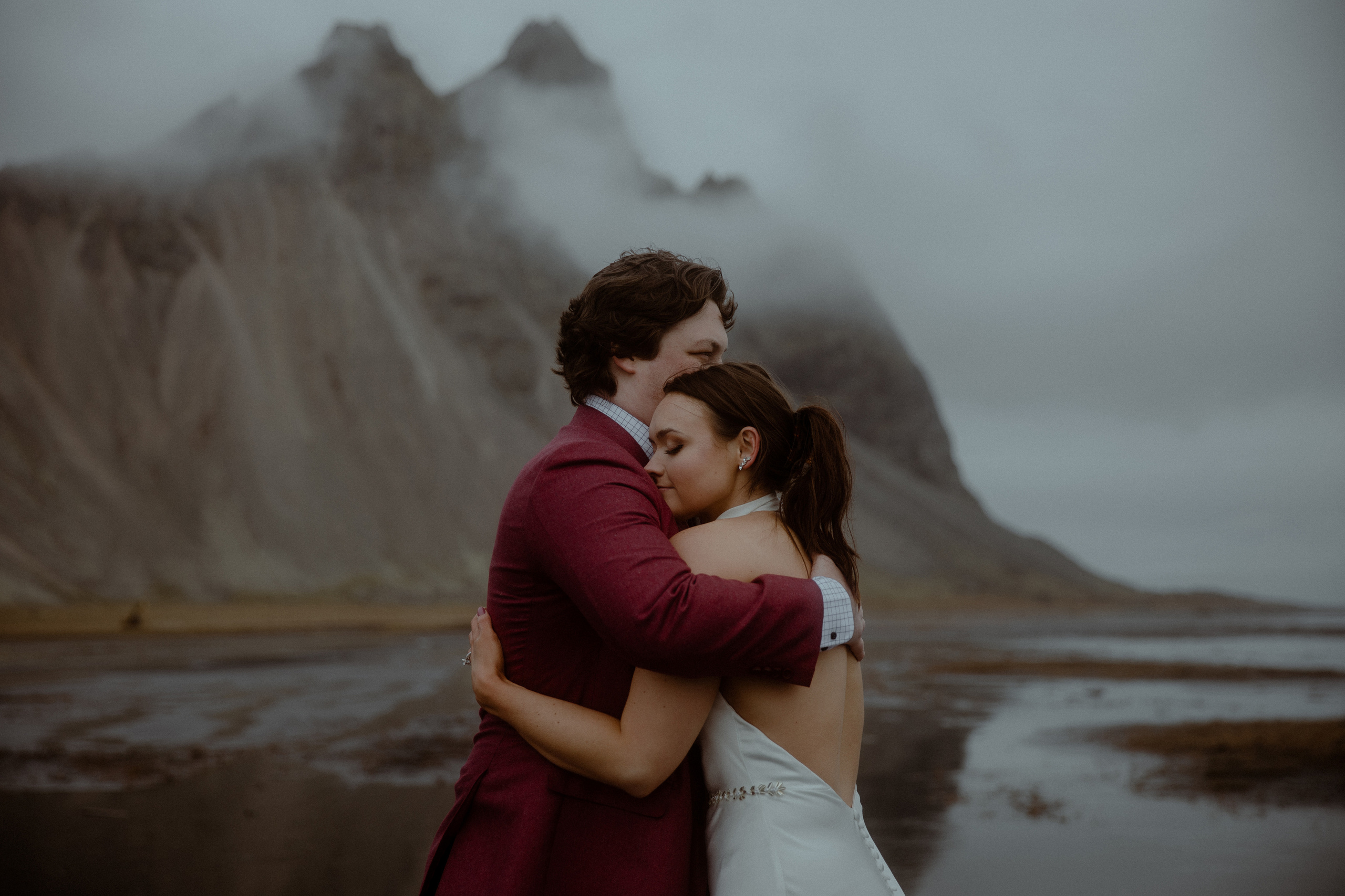 Secret hiking Elopement in Iceland. Iceland elopement photo and video | Nikolaichik Photo