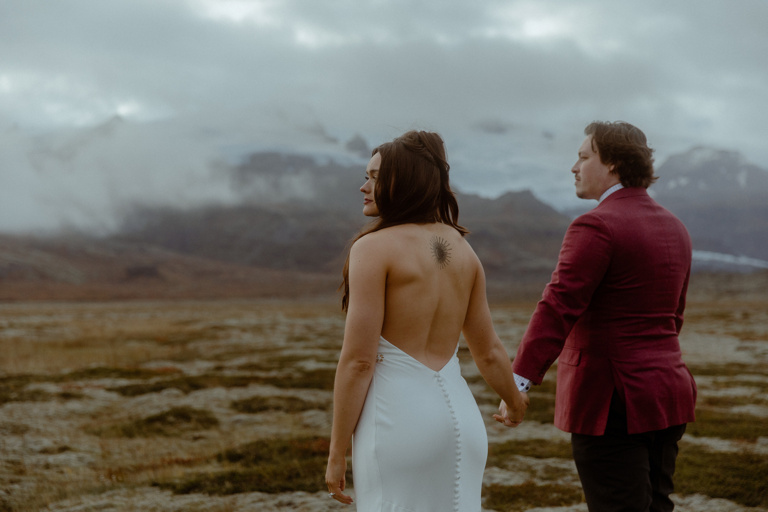 Secret hiking Elopement in Iceland. Iceland elopement photo and video | Nikolaichik Photo