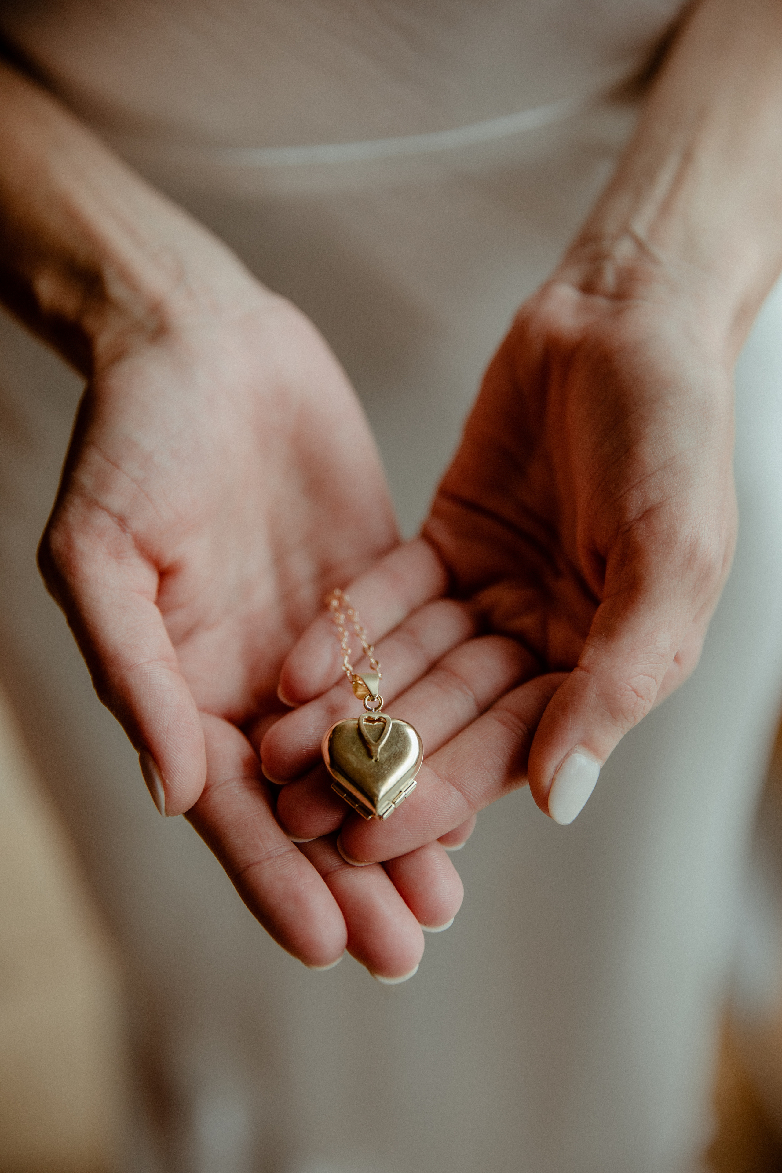 Intimate Wedding in the Dolomites. Iceland elopement photo and video | Nikolaichik Photo