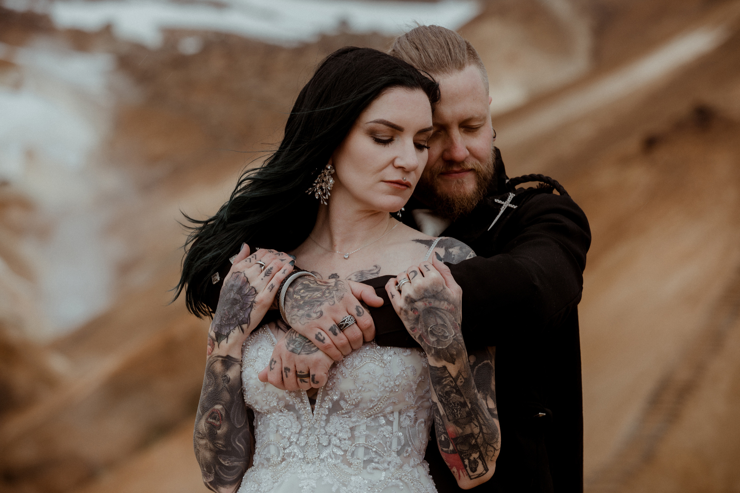 Wedding in Iceland’s Highlands. Iceland elopement photographer & videographer