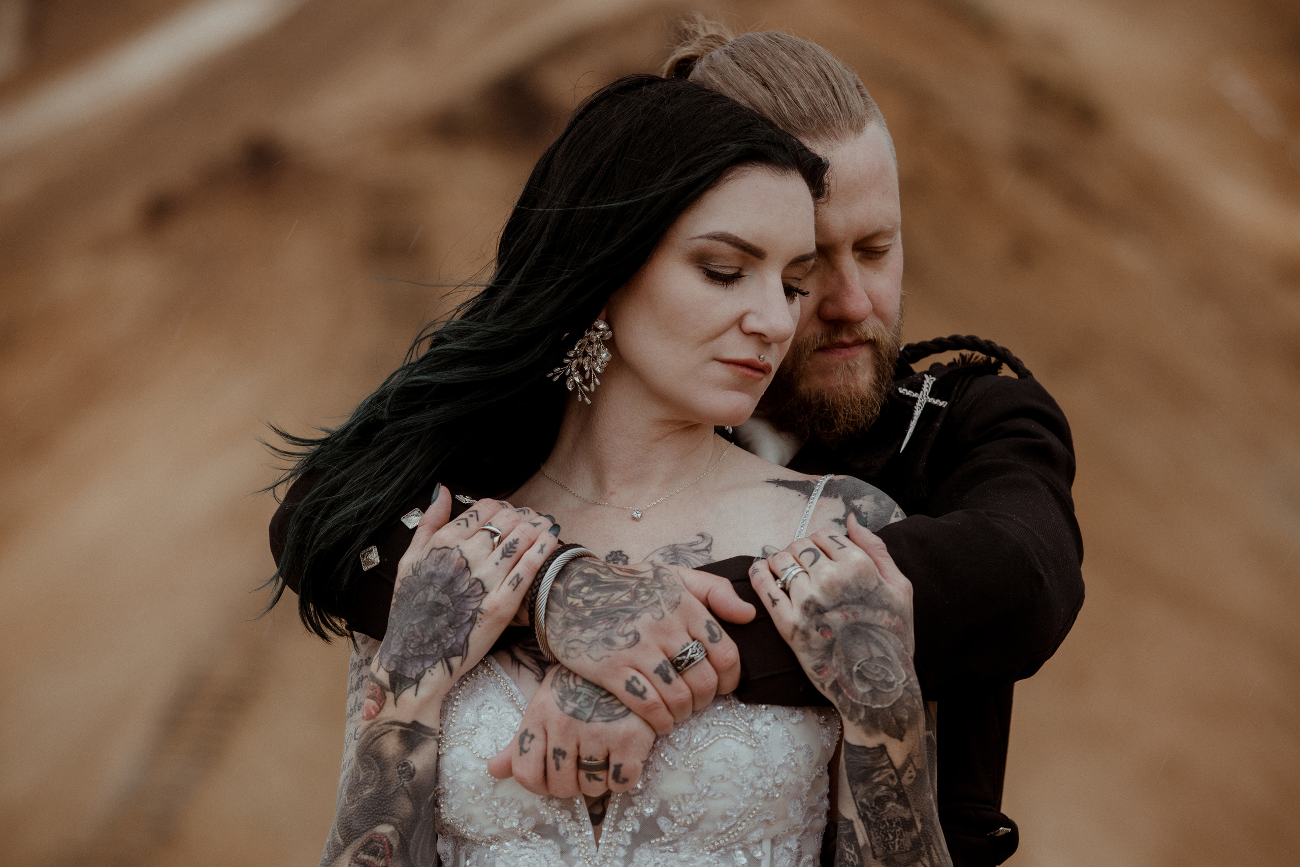 Wedding in Iceland’s Highlands. Iceland elopement photographer & videographer