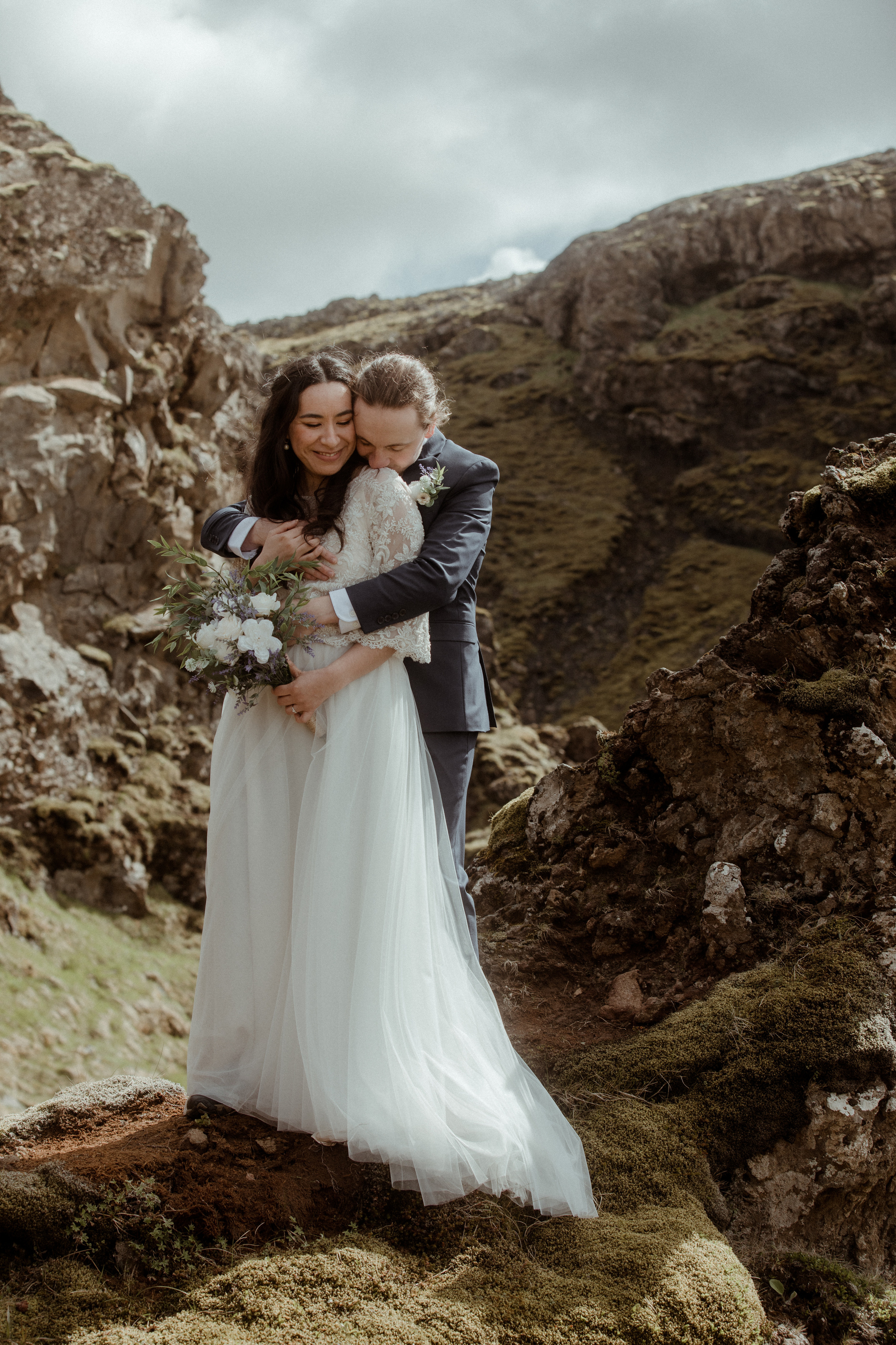Hiking Iceland Elopement. Iceland elopement photographer & videographer