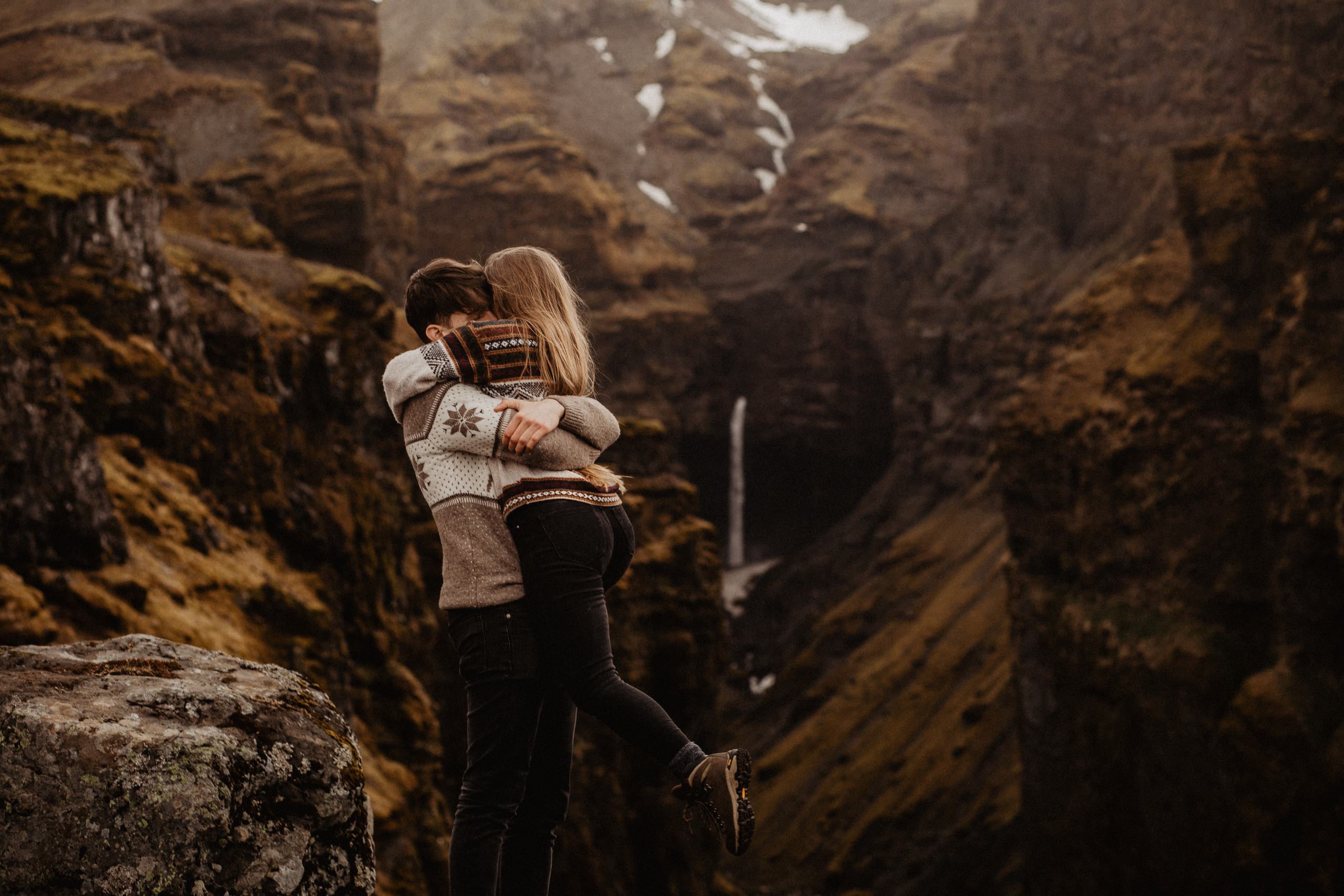 Couple photoshoot in front of volcano eruption in Iceland. Iceland elopement photo and video | Nikolaichik Photo