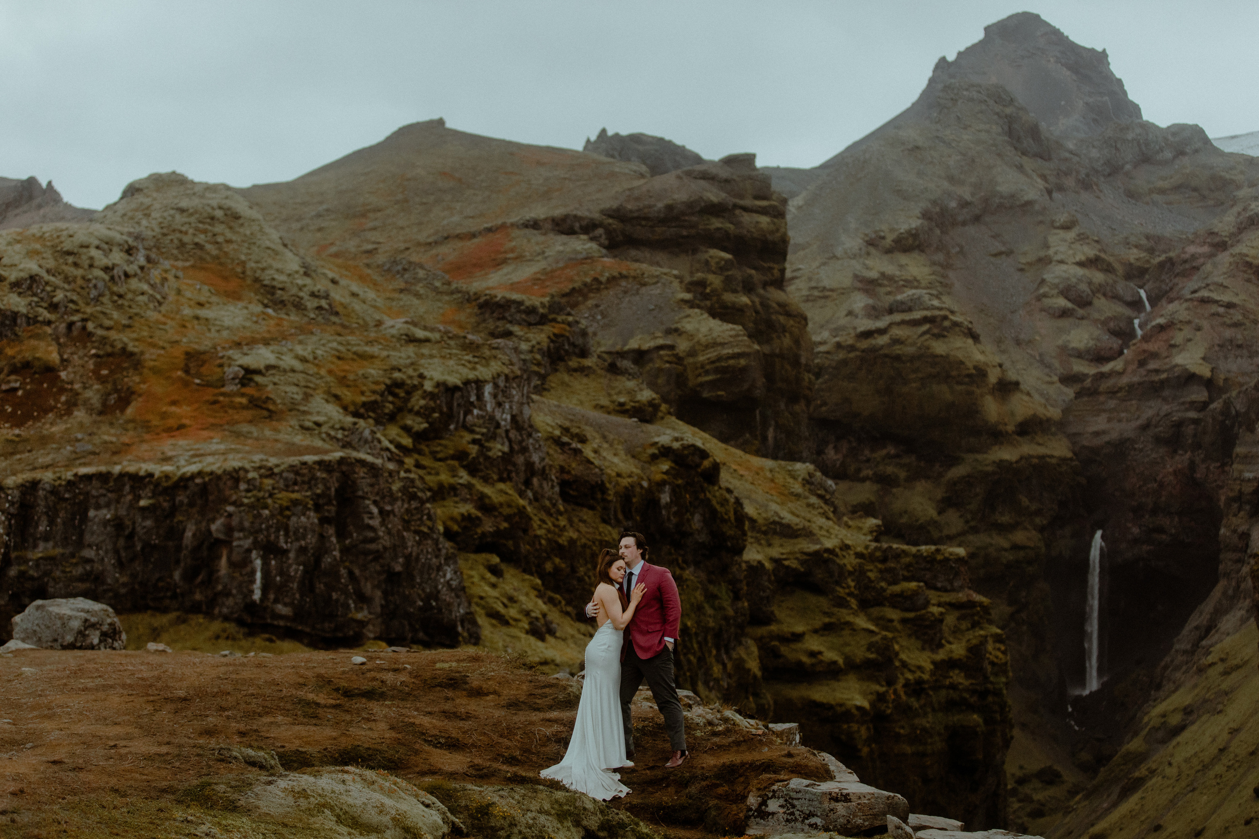 Secret hiking Elopement in Iceland. Iceland elopement photo and video | Nikolaichik Photo