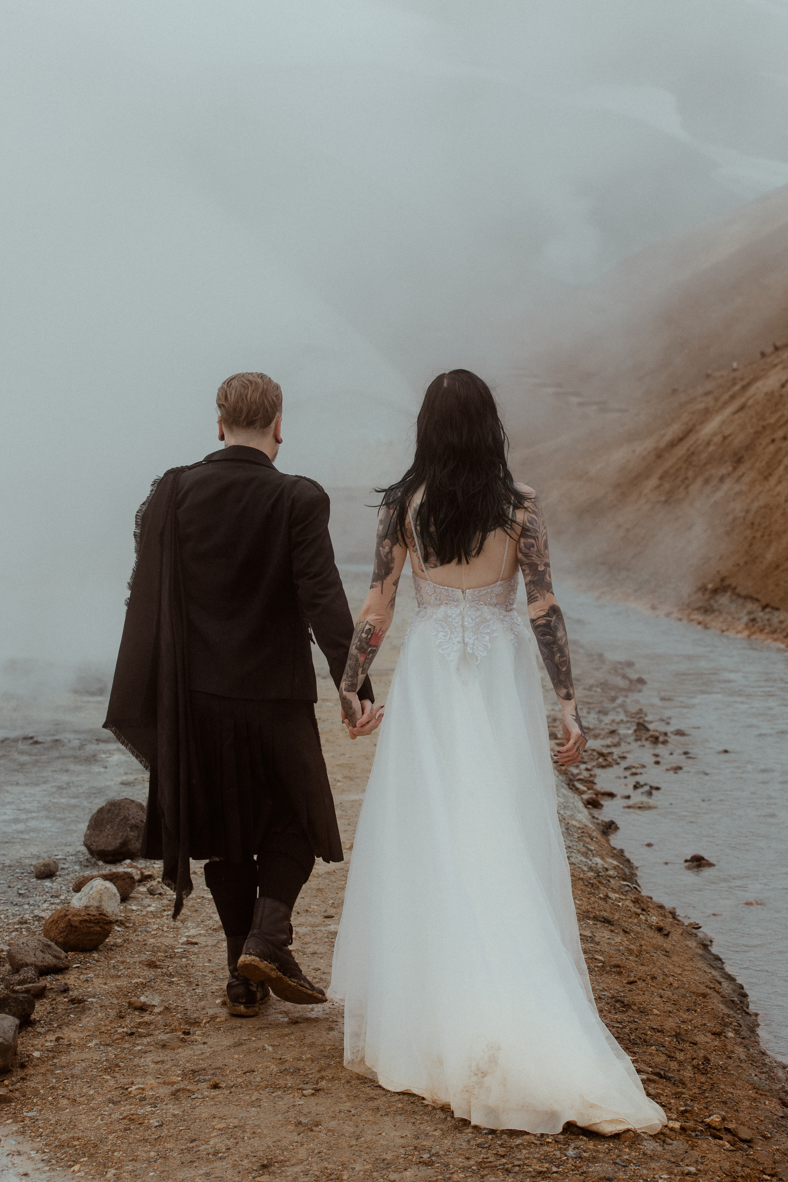 Wedding in Iceland’s Highlands. Iceland elopement photographer & videographer