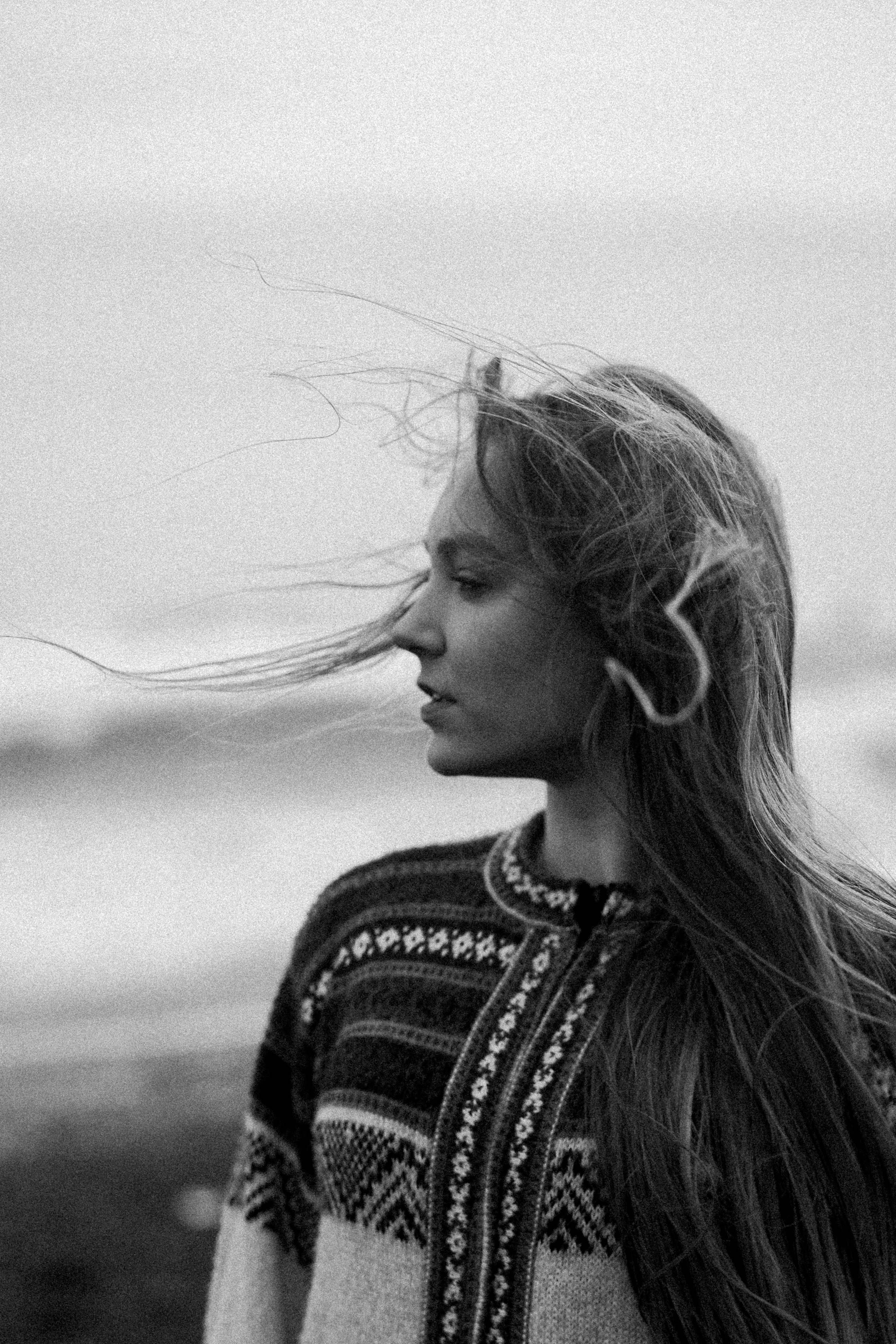Couple photoshoot in front of volcano eruption in Iceland. Iceland elopement photo and video | Nikolaichik Photo