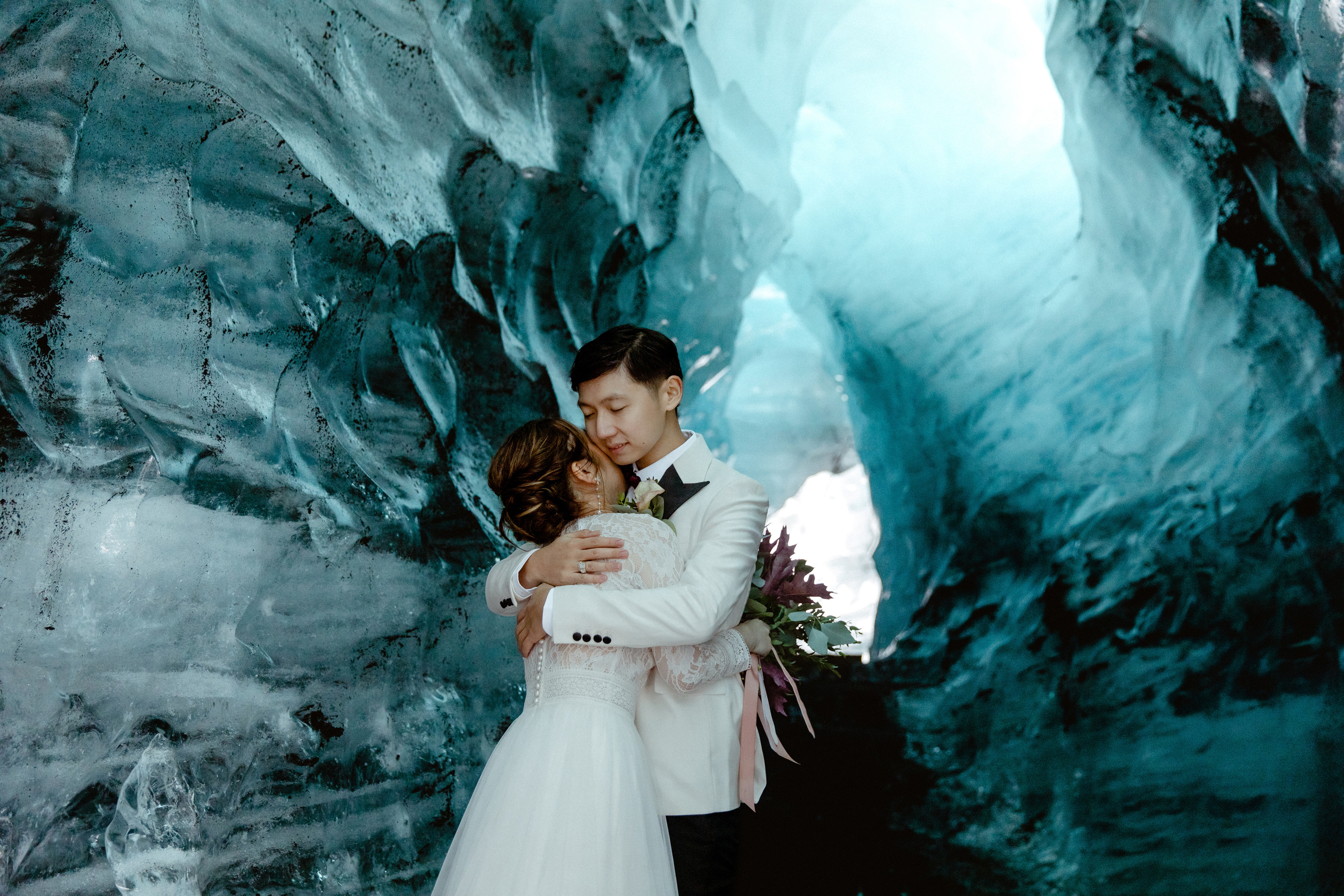 Iceland elopement