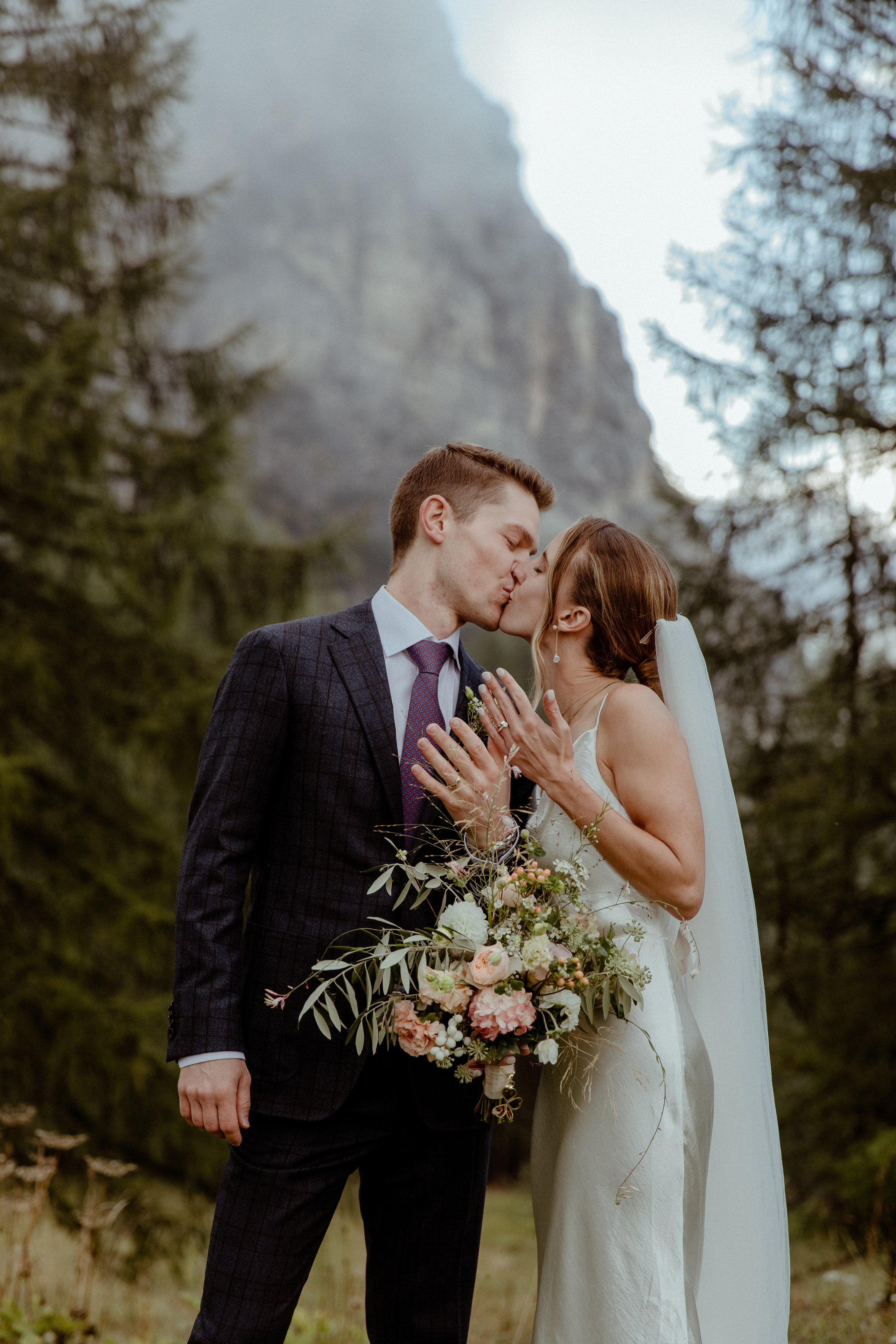 Intimate Wedding in the Dolomites. Iceland elopement photo and video | Nikolaichik Photo