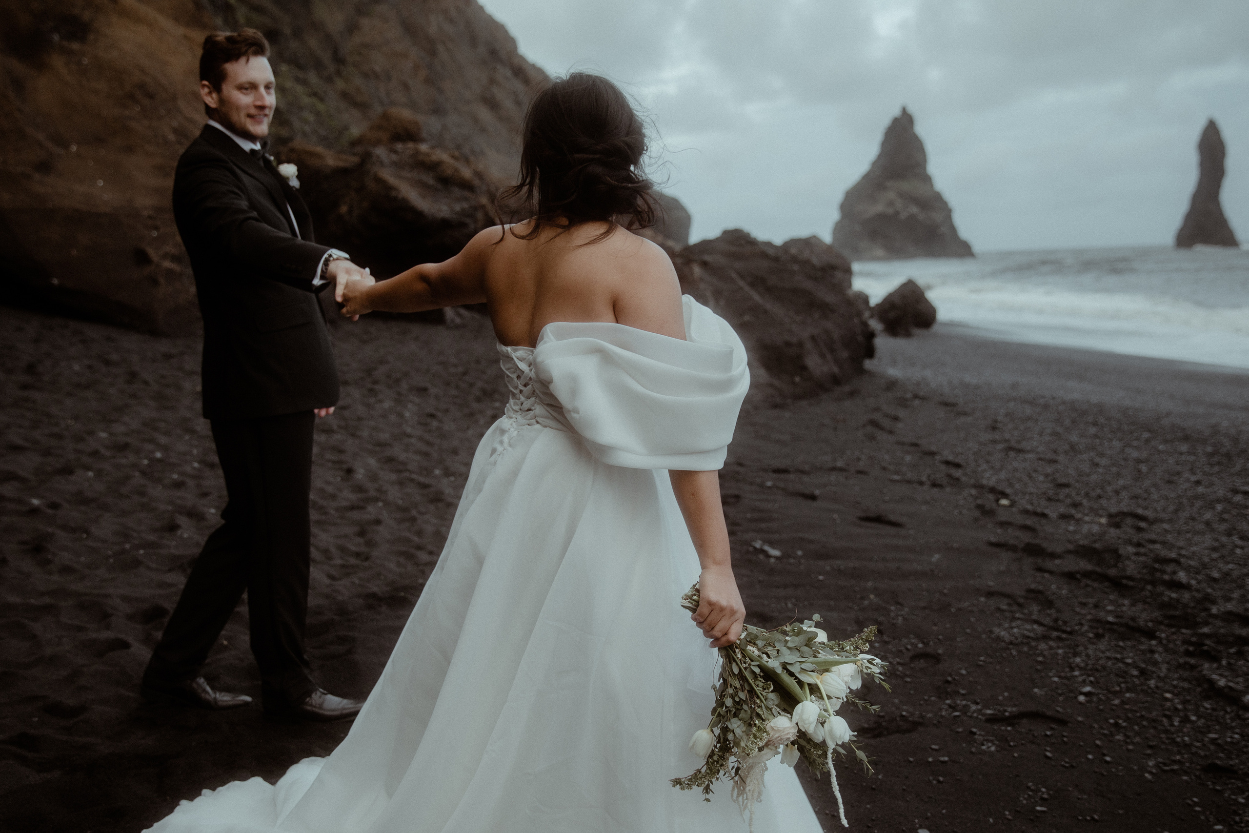 Charming South Iceland Elopement. Iceland elopement photo and video | Nikolaichik Photo