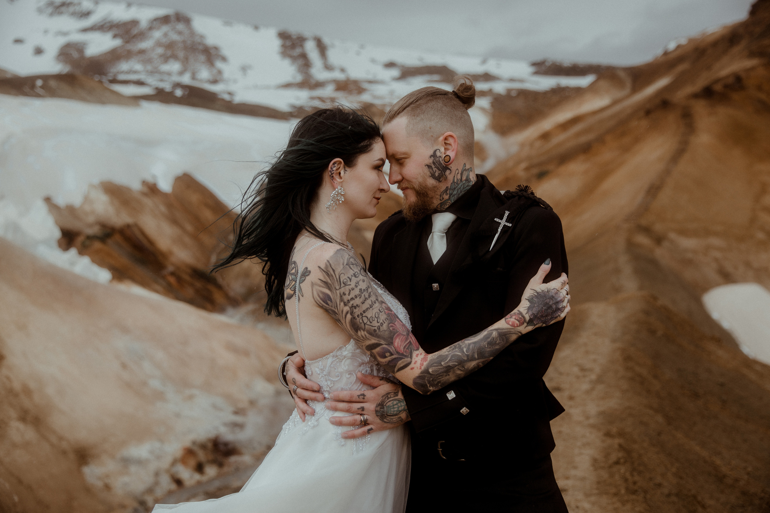 Wedding in Iceland’s Highlands. Iceland elopement photographer & videographer