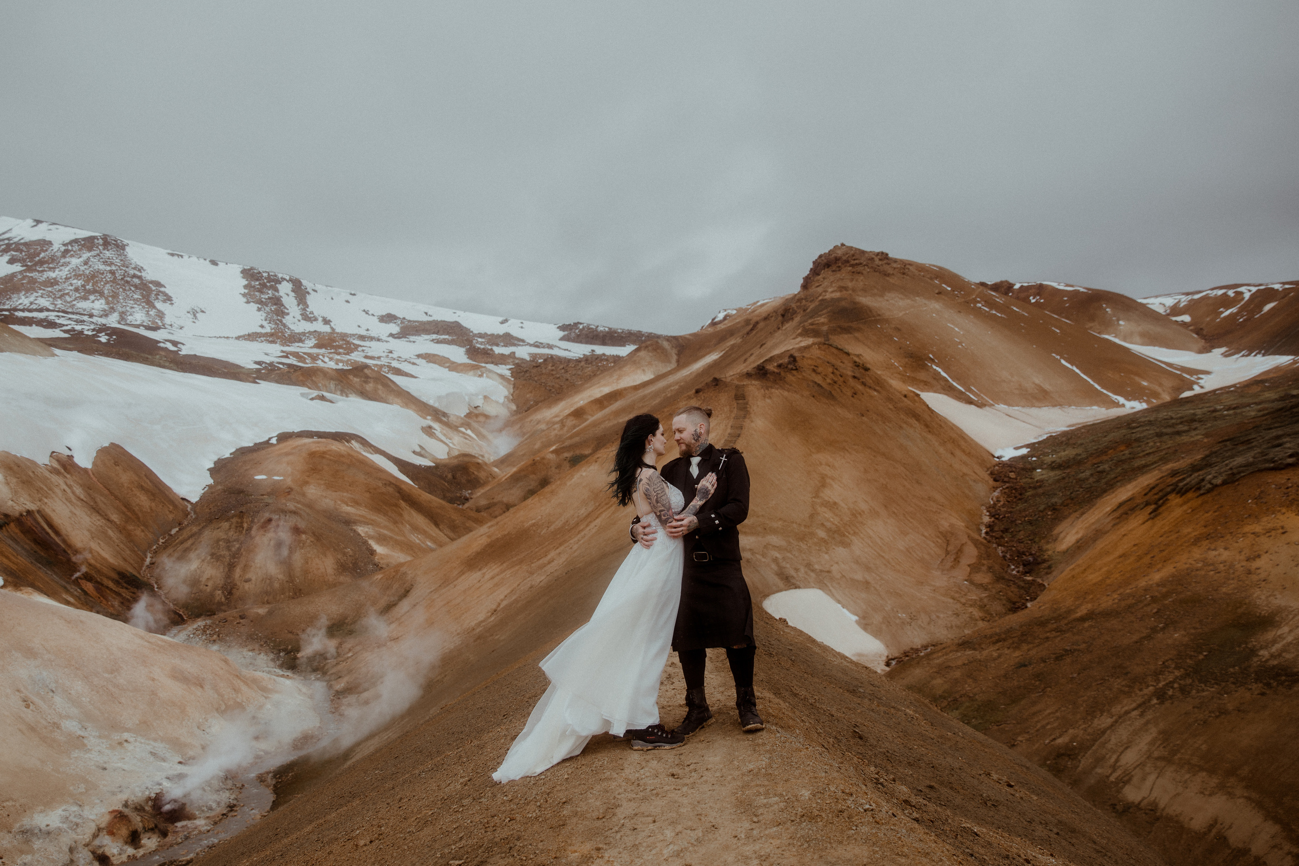 Wedding in Iceland’s Highlands. Iceland elopement photographer & videographer