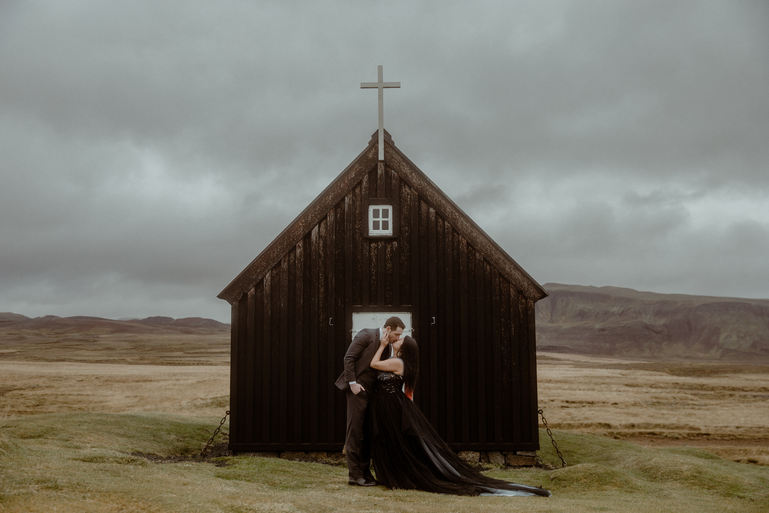 Anniversary photoshoot in Iceland. Iceland elopement photo and video | Nikolaichik Photo