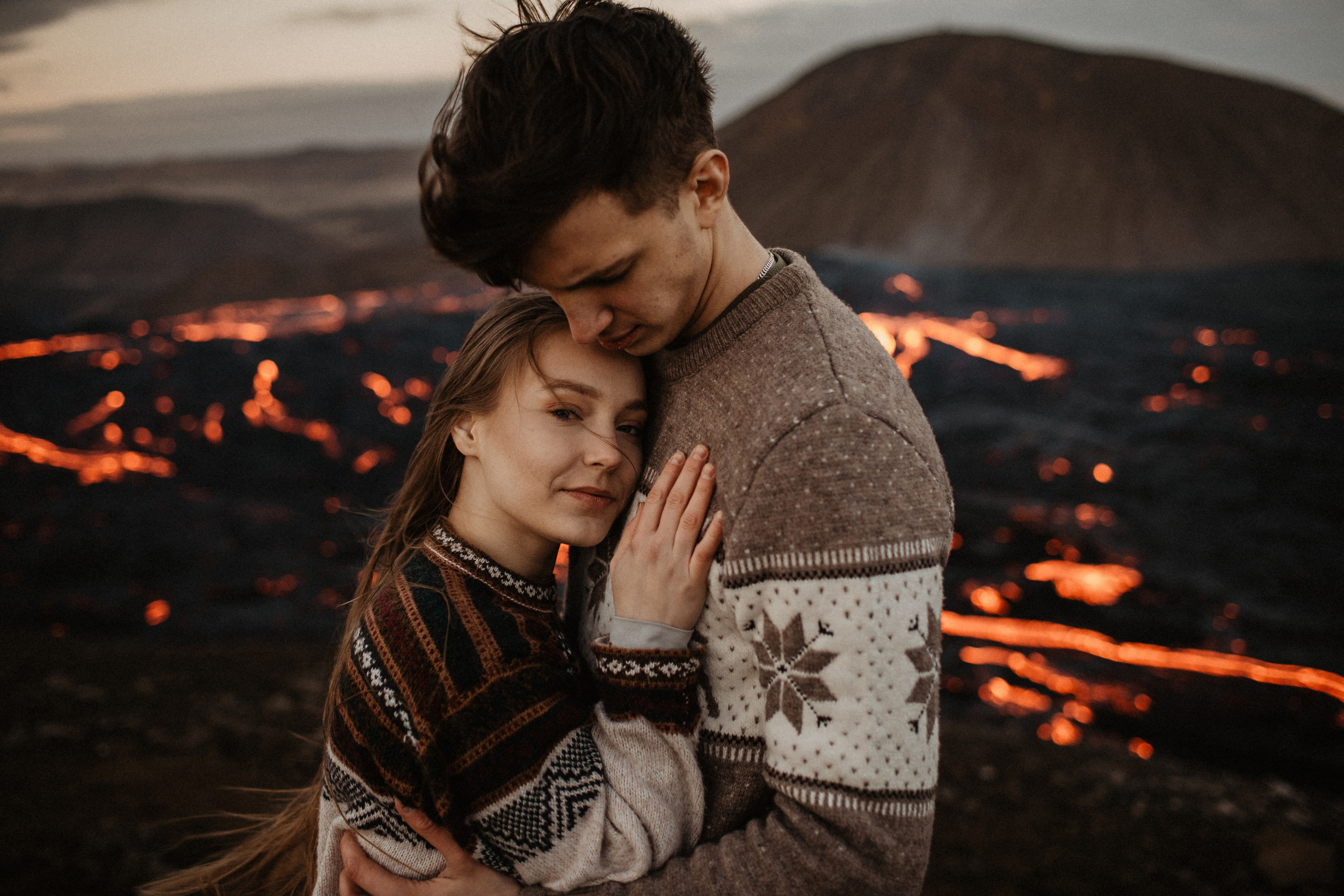 Couple photoshoot in front of volcano eruption in Iceland. Iceland elopement photo and video | Nikolaichik Photo