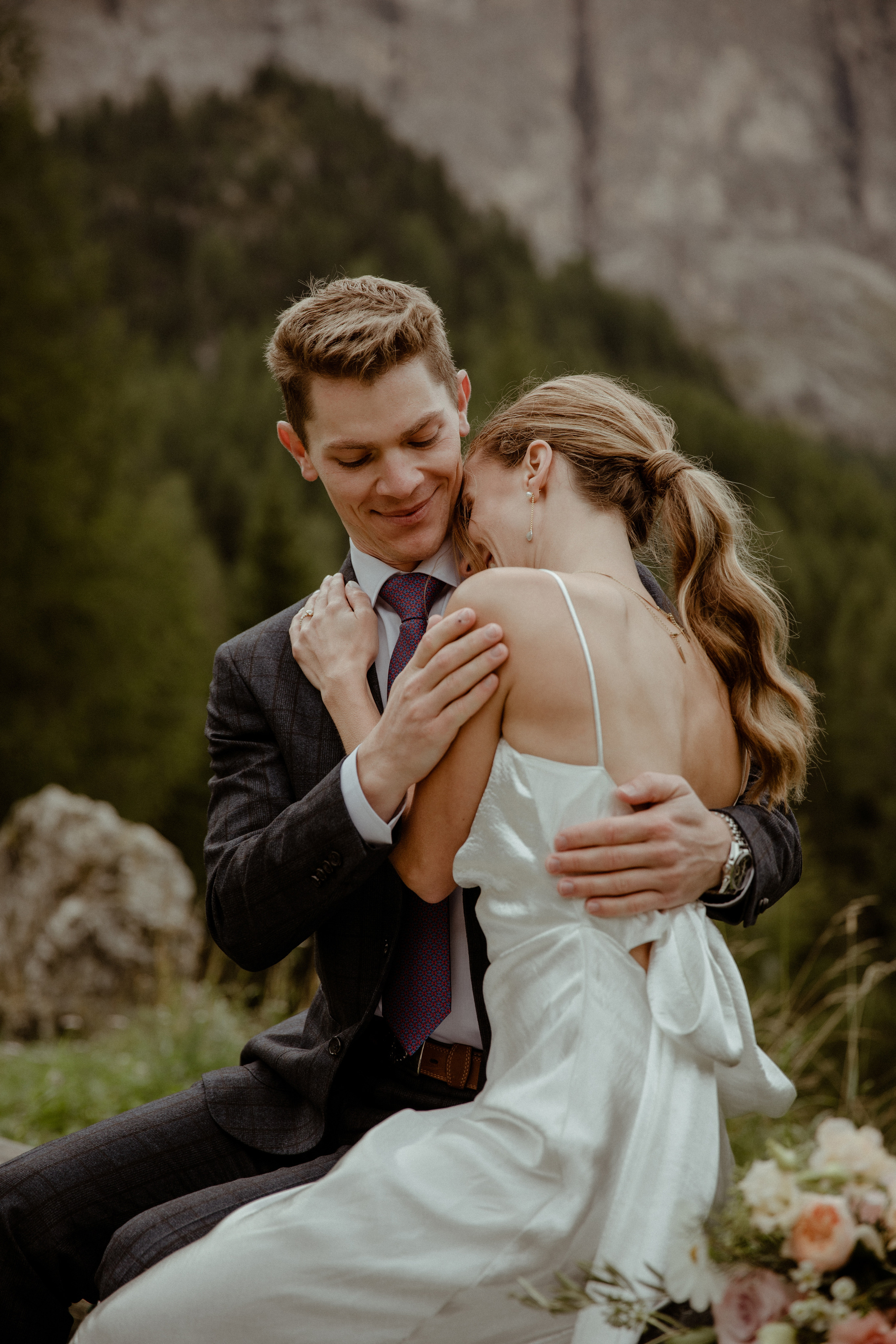 Intimate Wedding in the Dolomites. Iceland elopement photo and video | Nikolaichik Photo
