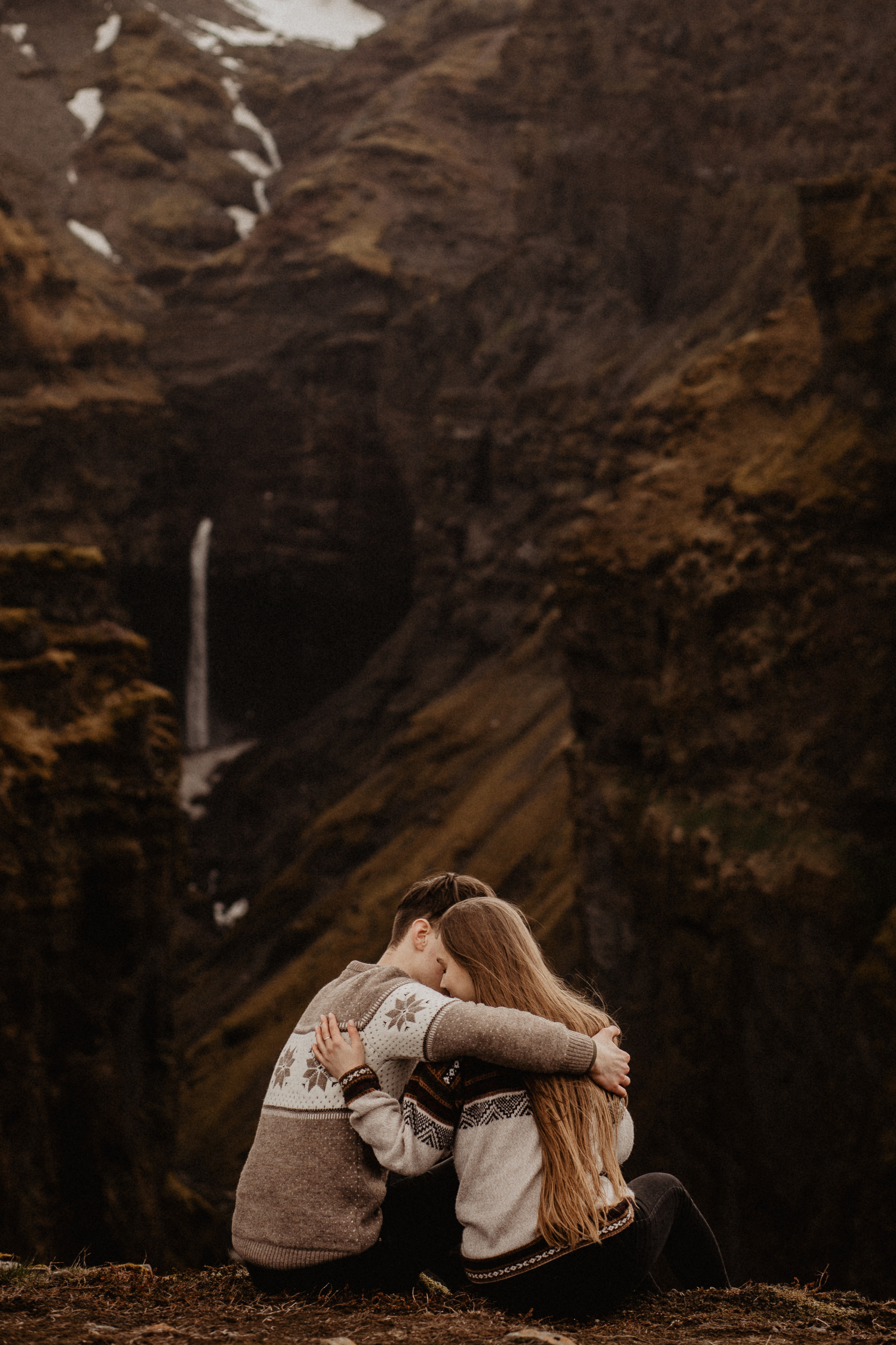 Couple photoshoot in front of volcano eruption in Iceland. Iceland elopement photo and video | Nikolaichik Photo