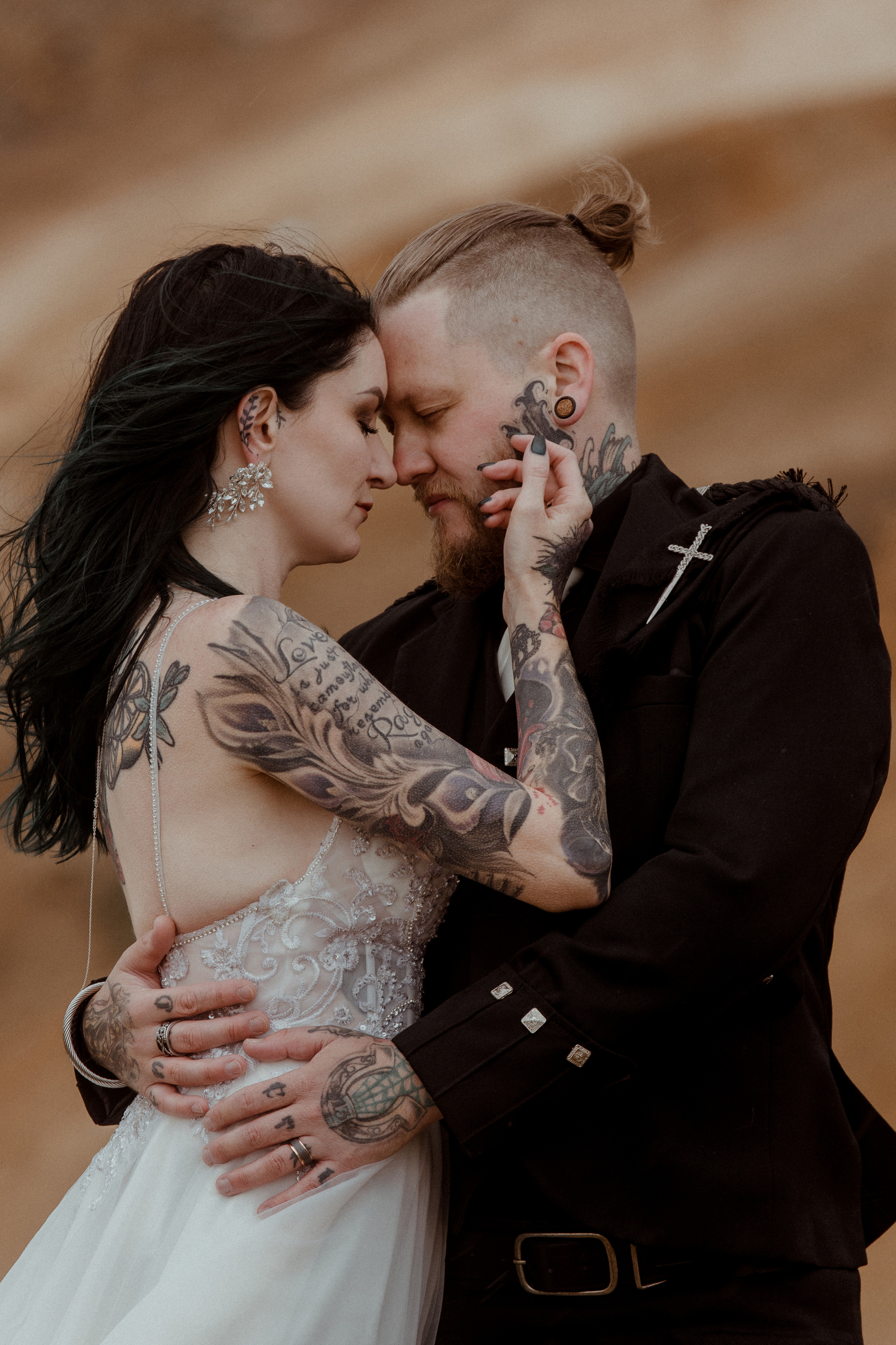 Wedding in Iceland’s Highlands. Iceland elopement photographer & videographer