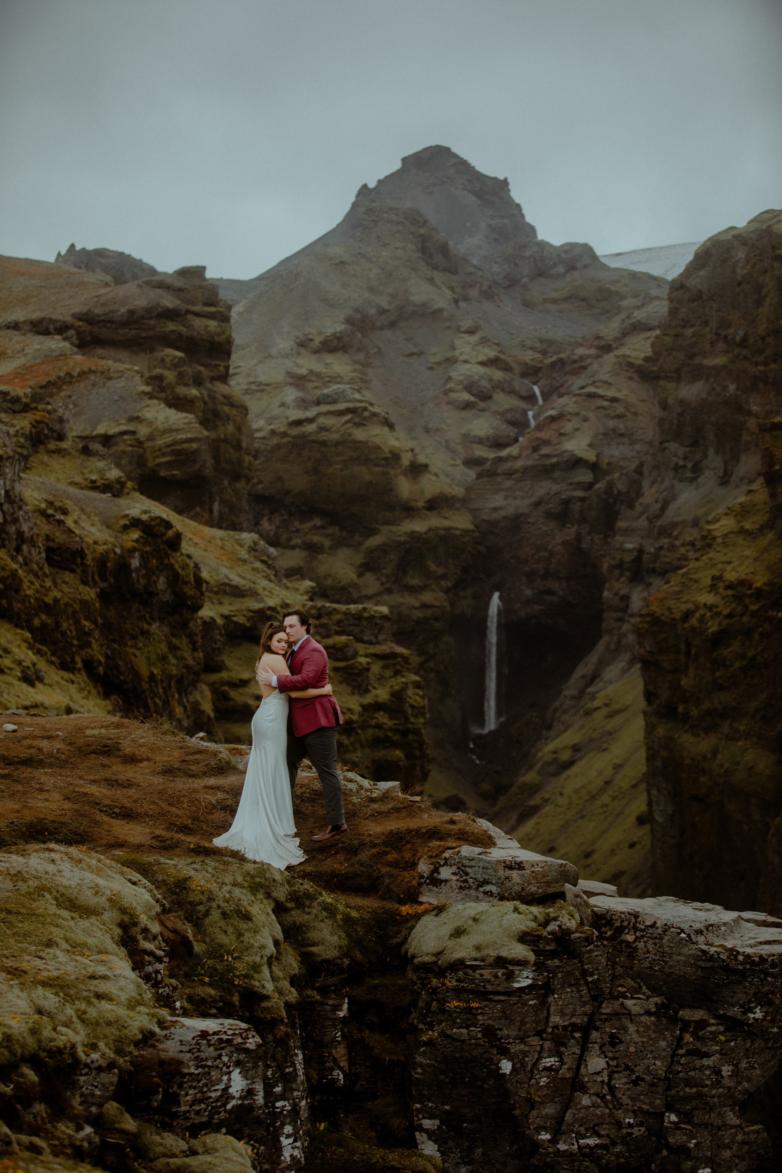 Secret hiking Elopement in Iceland. Iceland elopement photo and video | Nikolaichik Photo