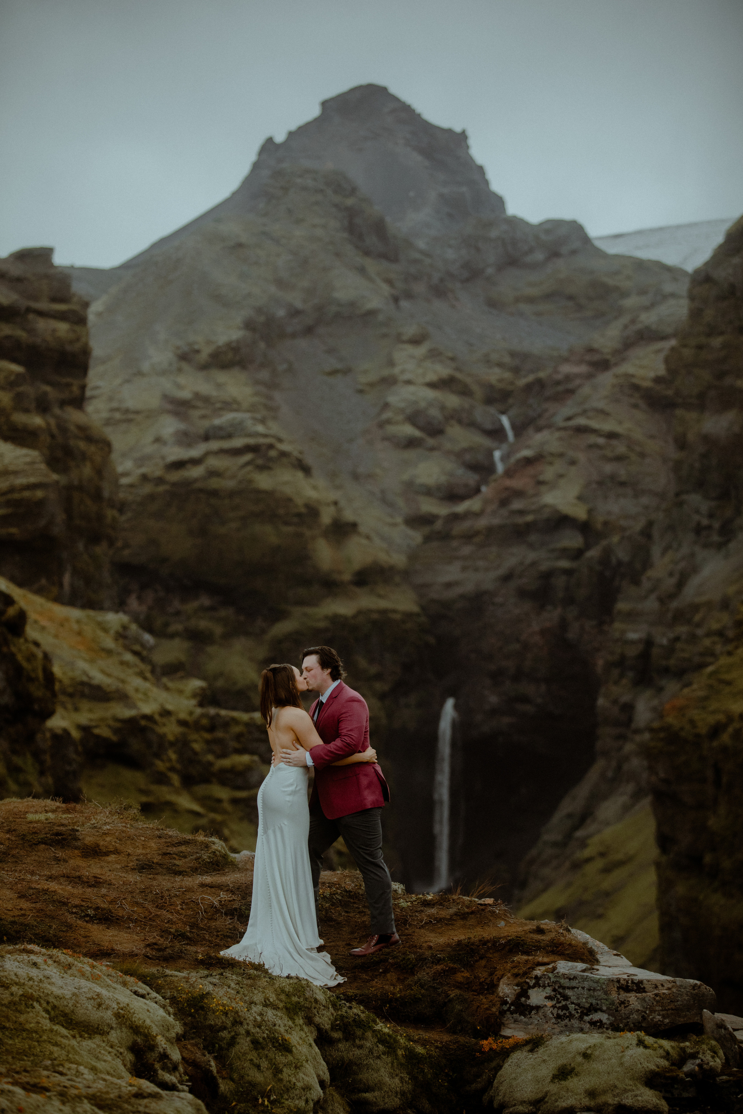 Secret hiking Elopement in Iceland. Iceland elopement photo and video | Nikolaichik Photo