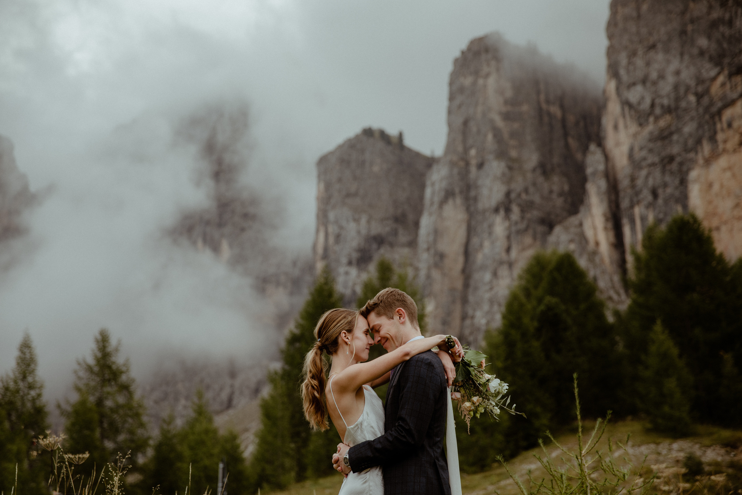 Intimate Wedding in the Dolomites. Iceland elopement photo and video | Nikolaichik Photo