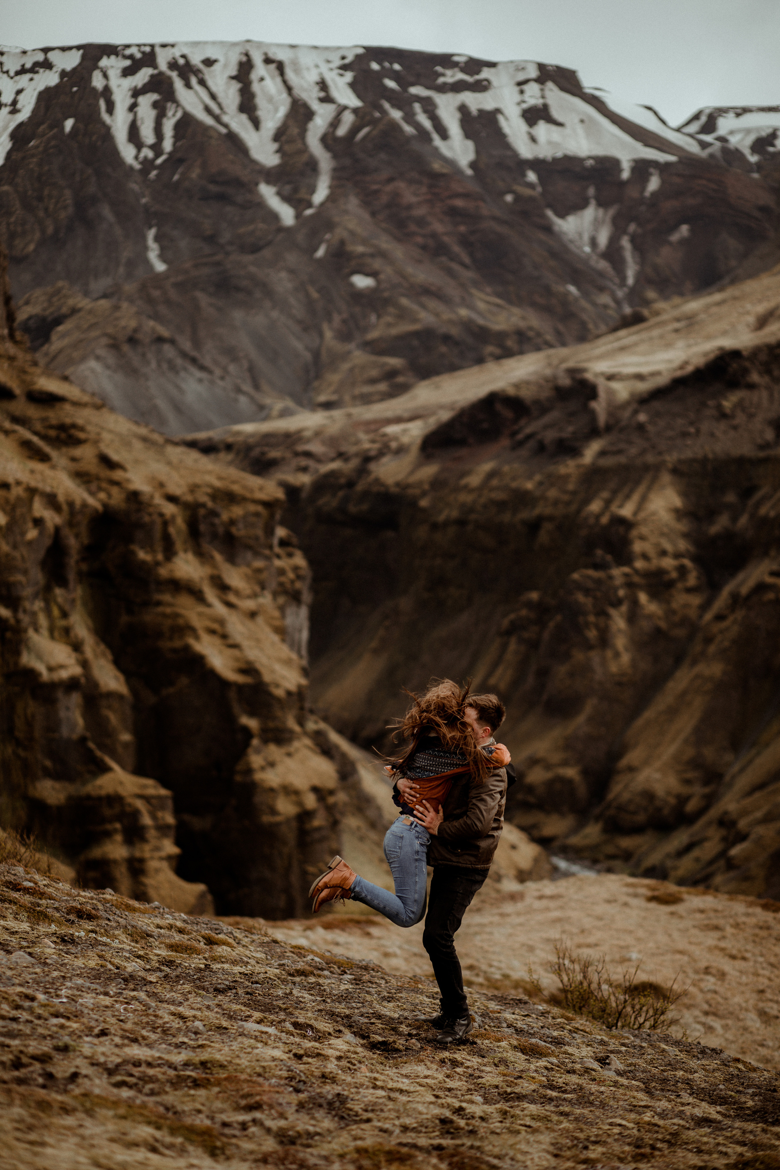 Hiking photoshoot in highlands of Iceland. Iceland elopement photographer & videographer