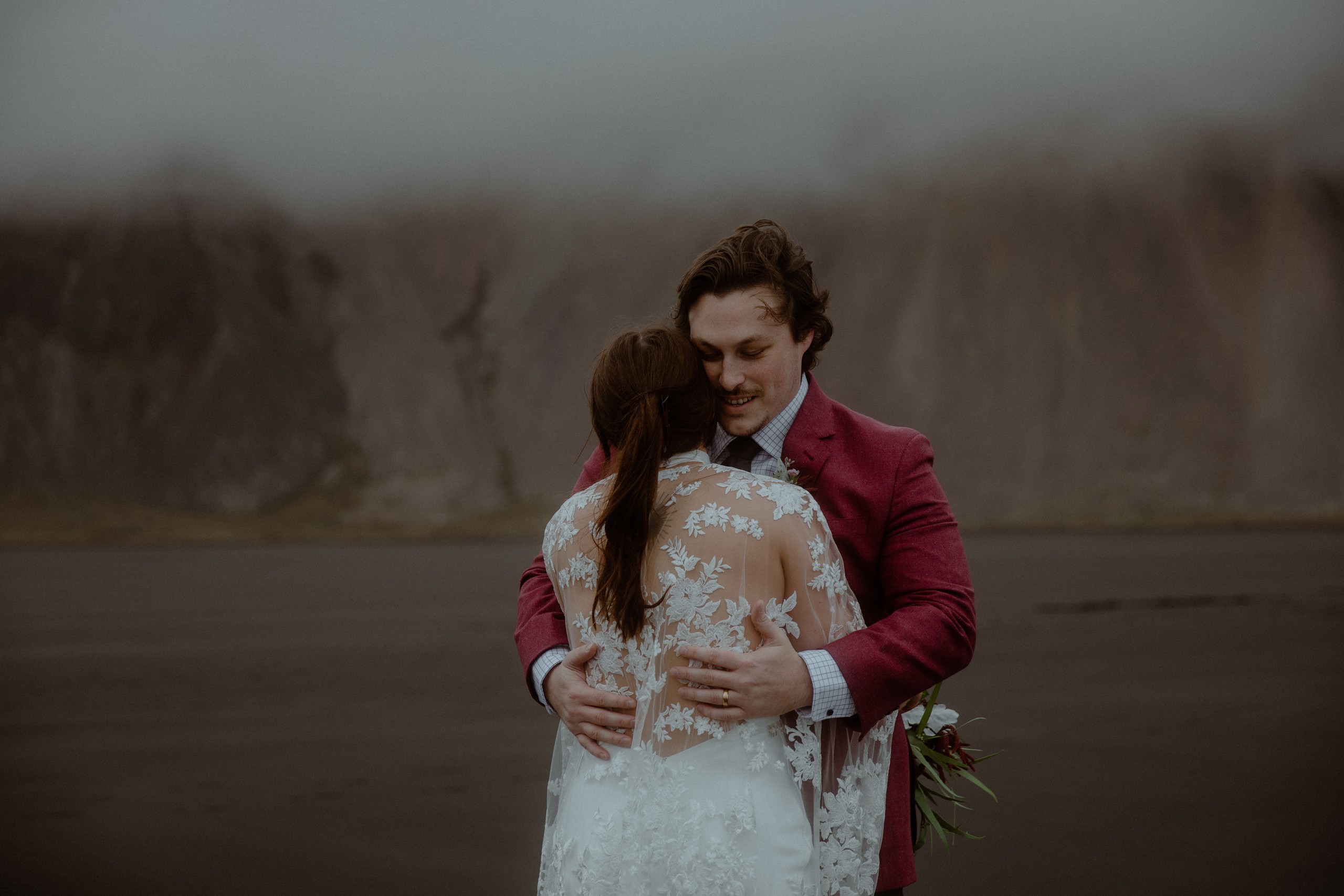 Secret hiking Elopement in Iceland. Iceland elopement photo and video | Nikolaichik Photo