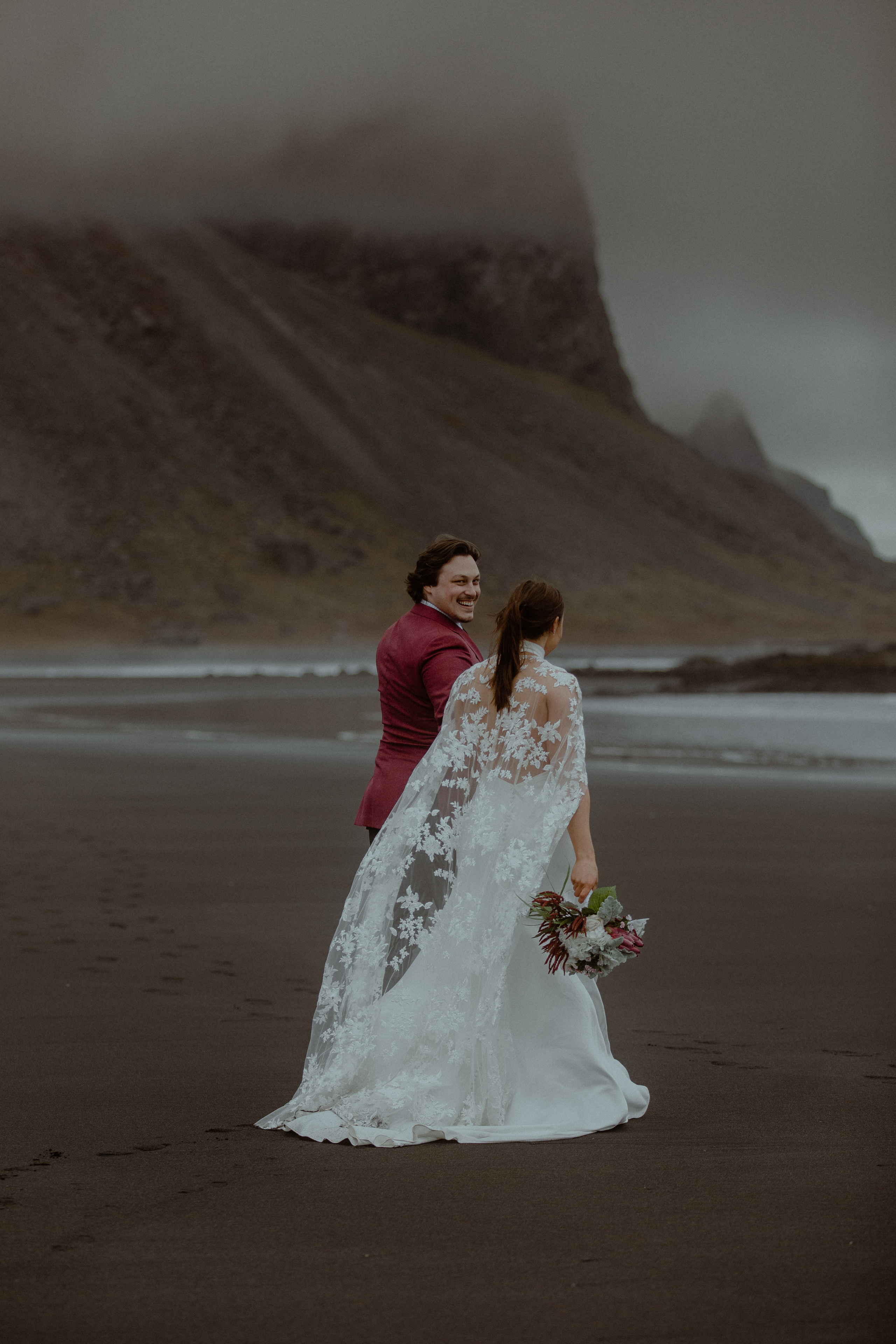 Secret hiking Elopement in Iceland. Iceland elopement photo and video | Nikolaichik Photo