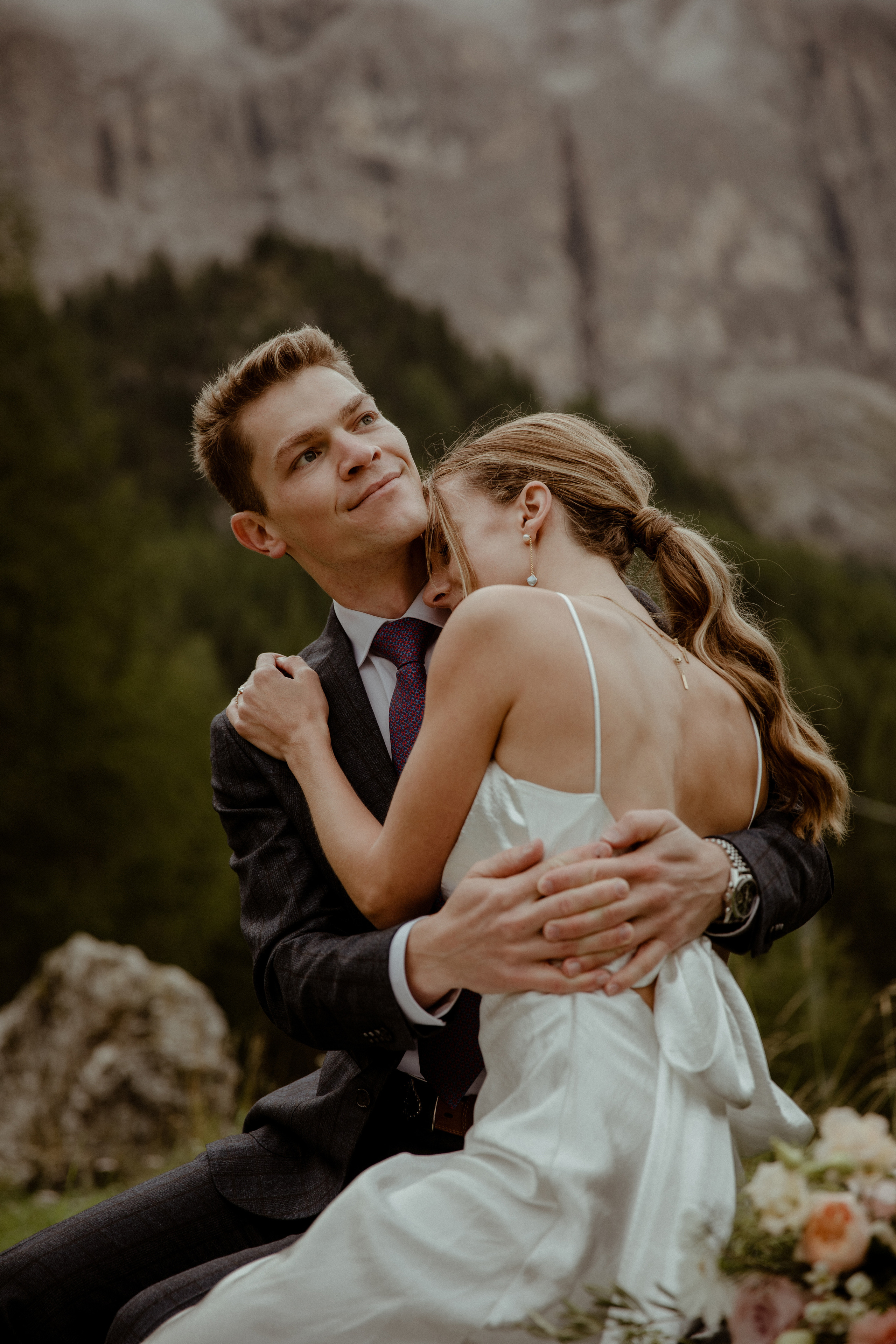 Intimate Wedding in the Dolomites. Iceland elopement photo and video | Nikolaichik Photo