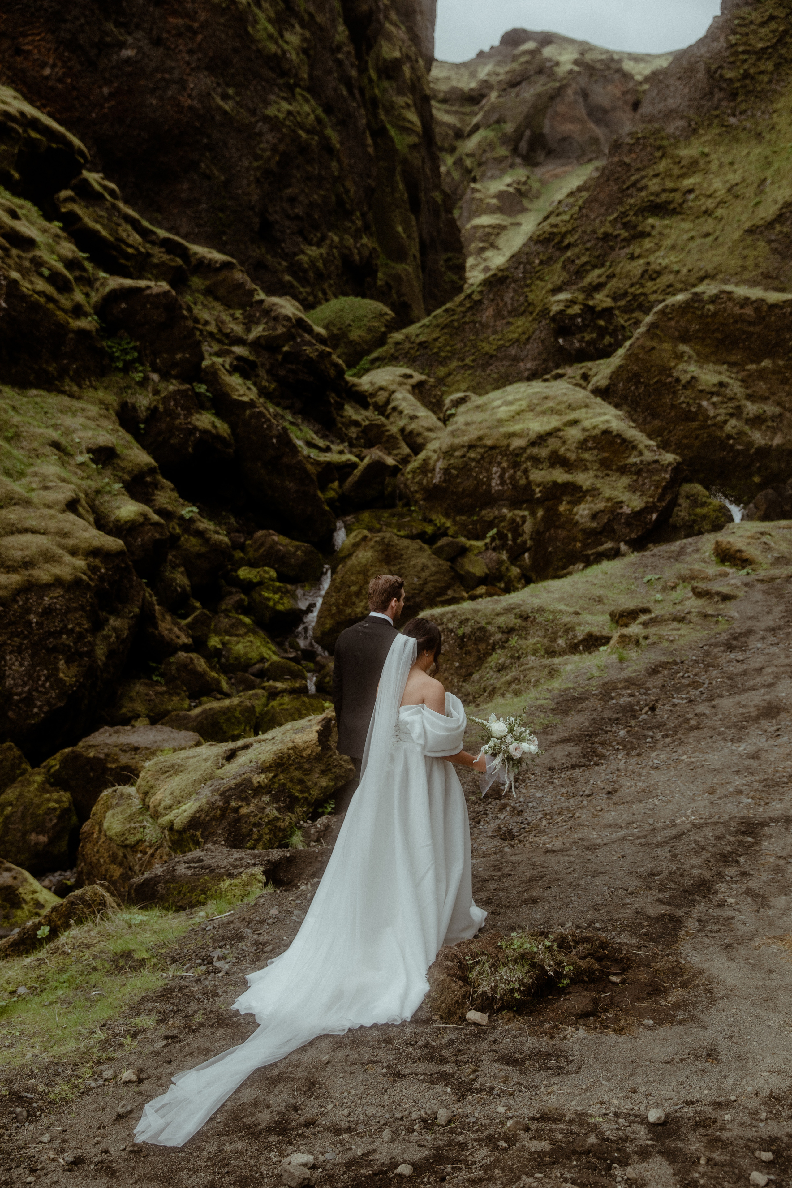 Charming South Iceland Elopement. Iceland elopement photo and video | Nikolaichik Photo