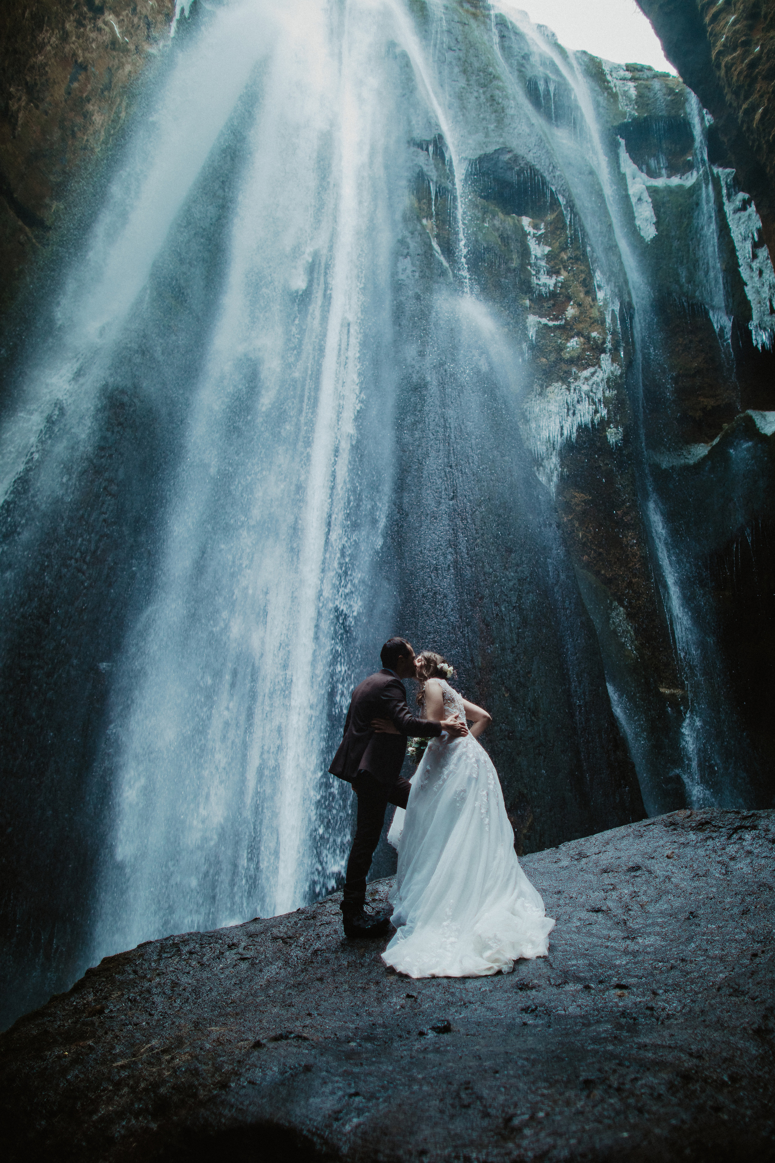 Winter Wedding in Iceland. Iceland elopement photo and video | Nikolaichik Photo