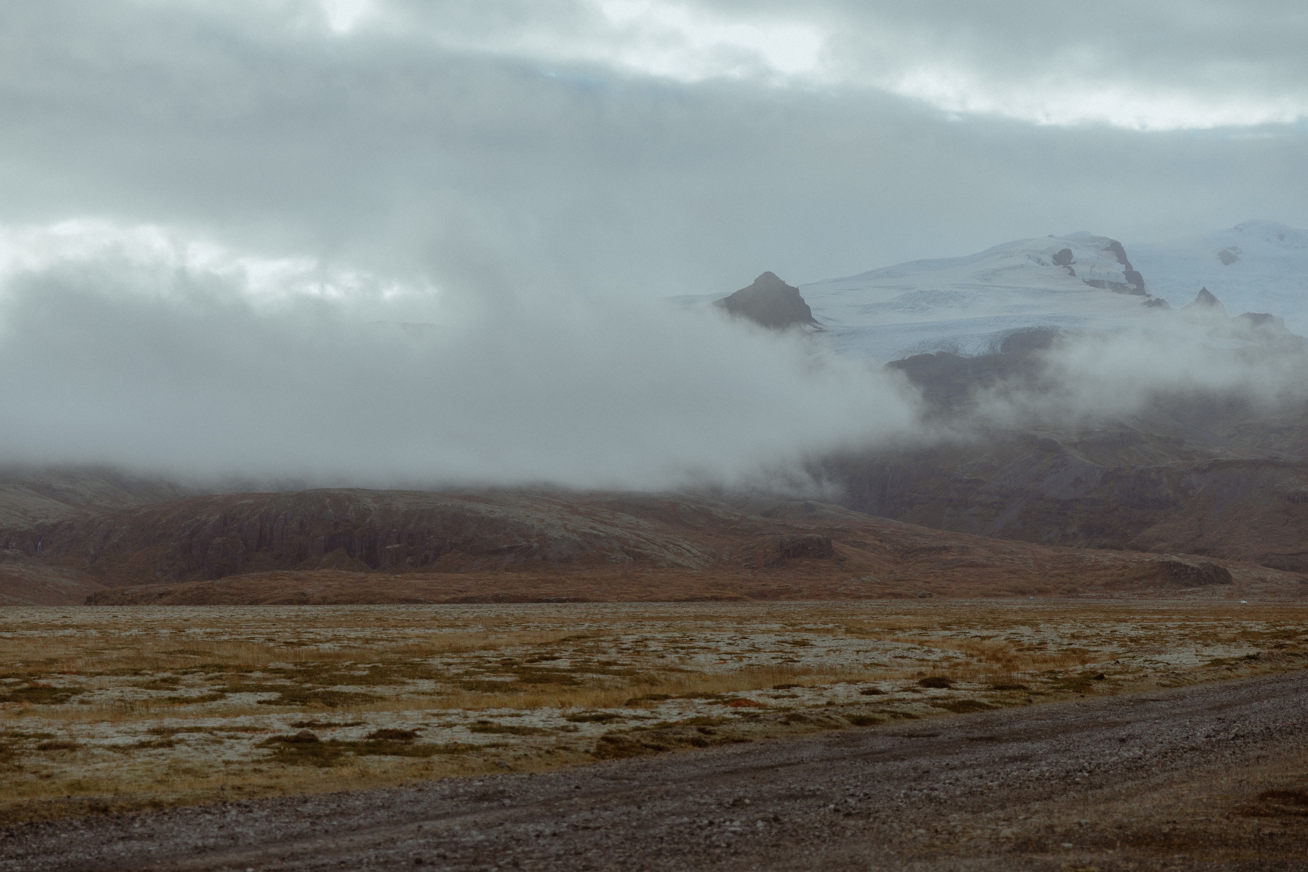 Secret hiking Elopement in Iceland. Iceland elopement photo and video | Nikolaichik Photo