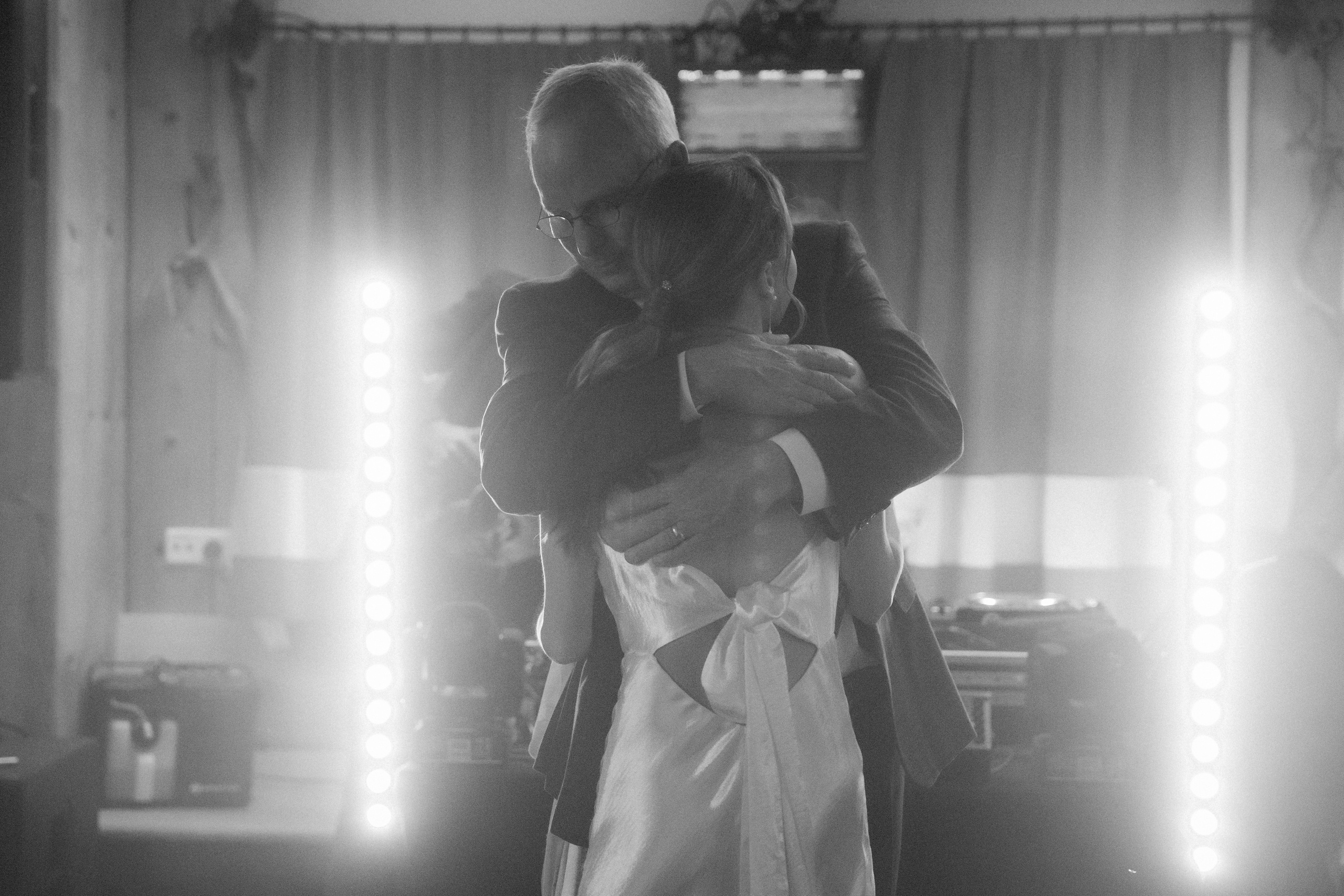 Intimate Wedding in the Dolomites. Iceland elopement photo and video | Nikolaichik Photo