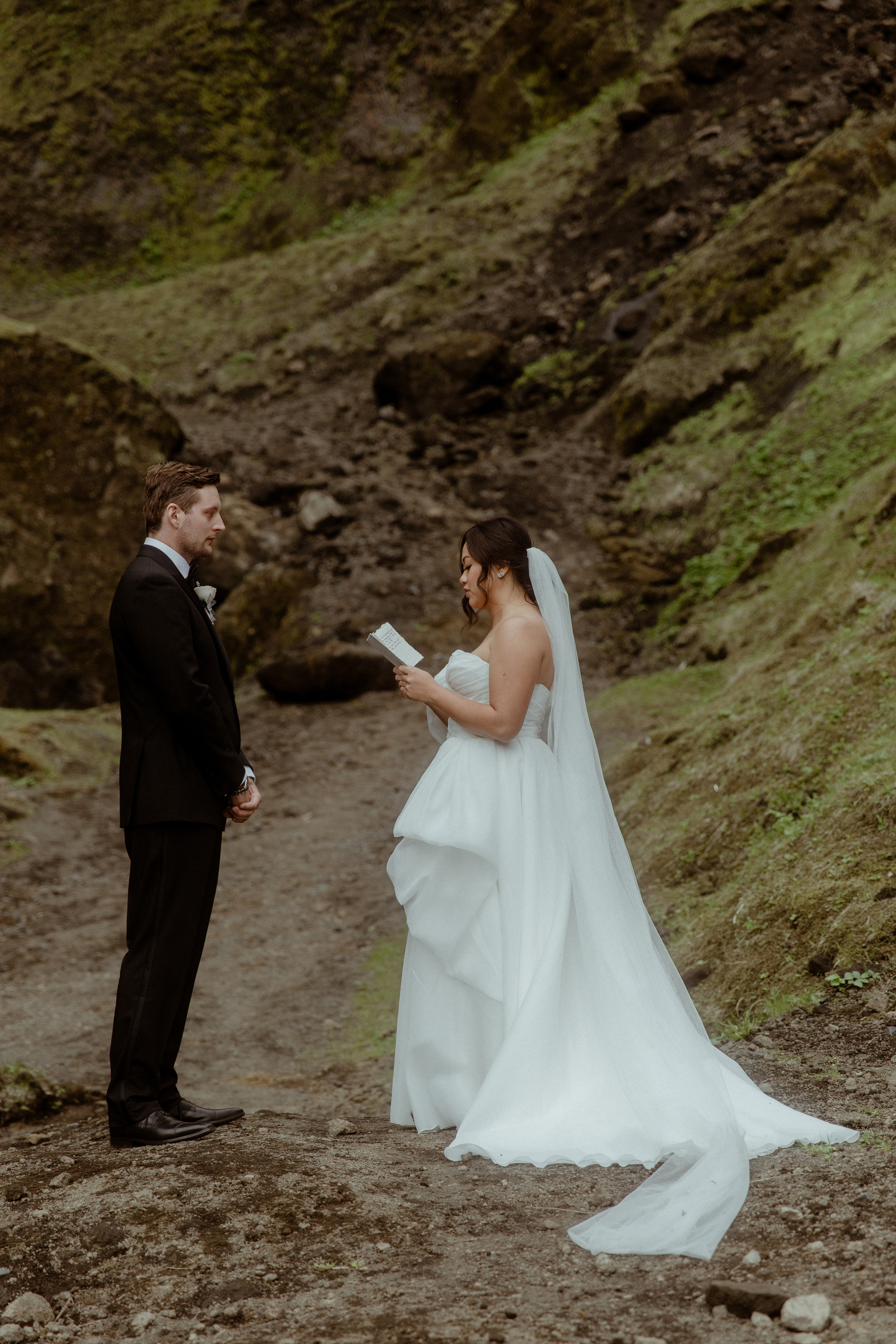Charming South Iceland Elopement. Iceland elopement photo and video | Nikolaichik Photo