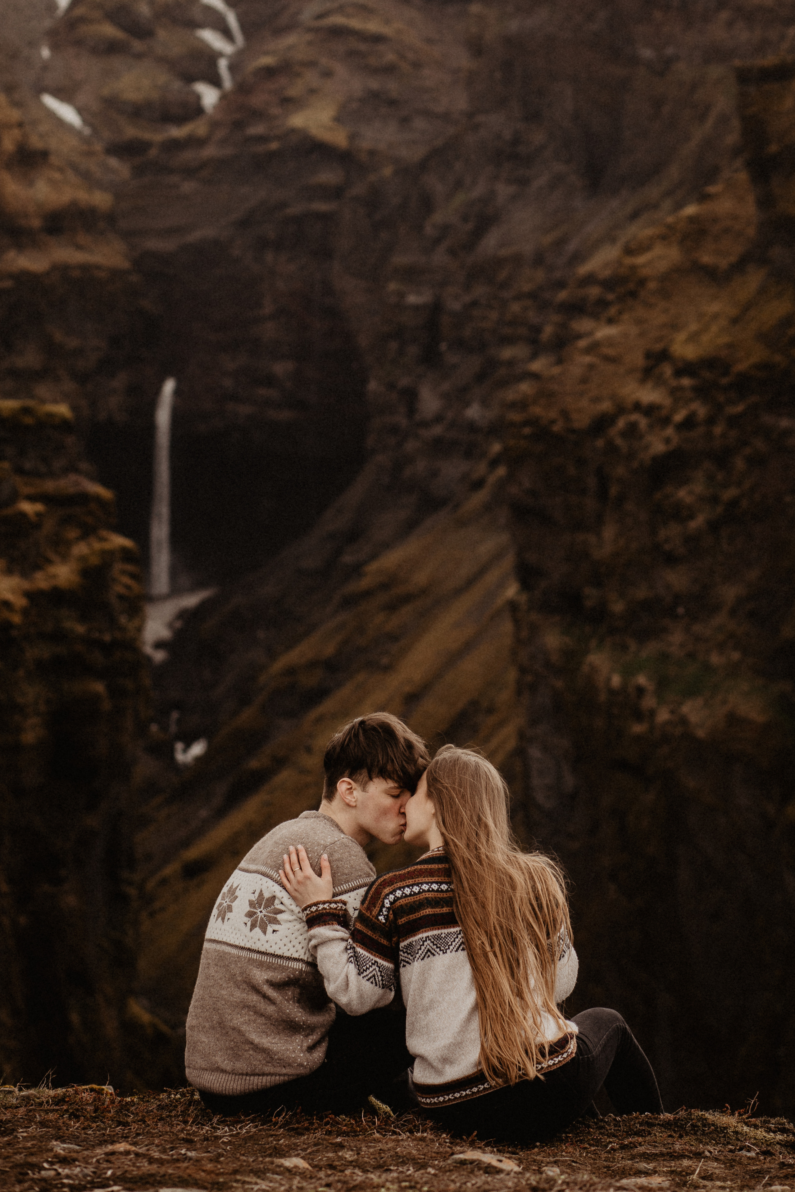Couple photoshoot in front of volcano eruption in Iceland. Iceland elopement photo and video | Nikolaichik Photo