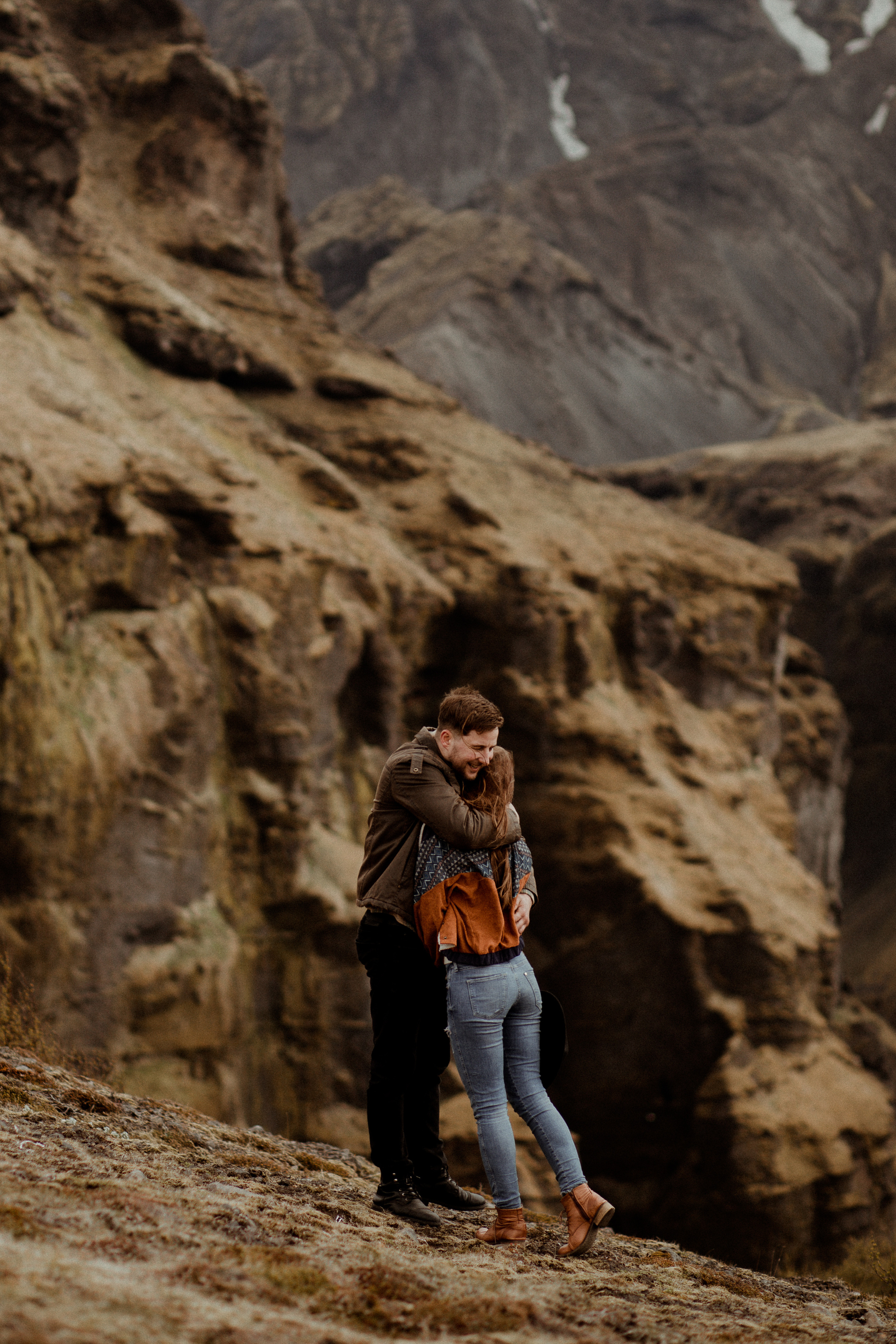 Hiking photoshoot in highlands of Iceland. Iceland elopement photographer & videographer