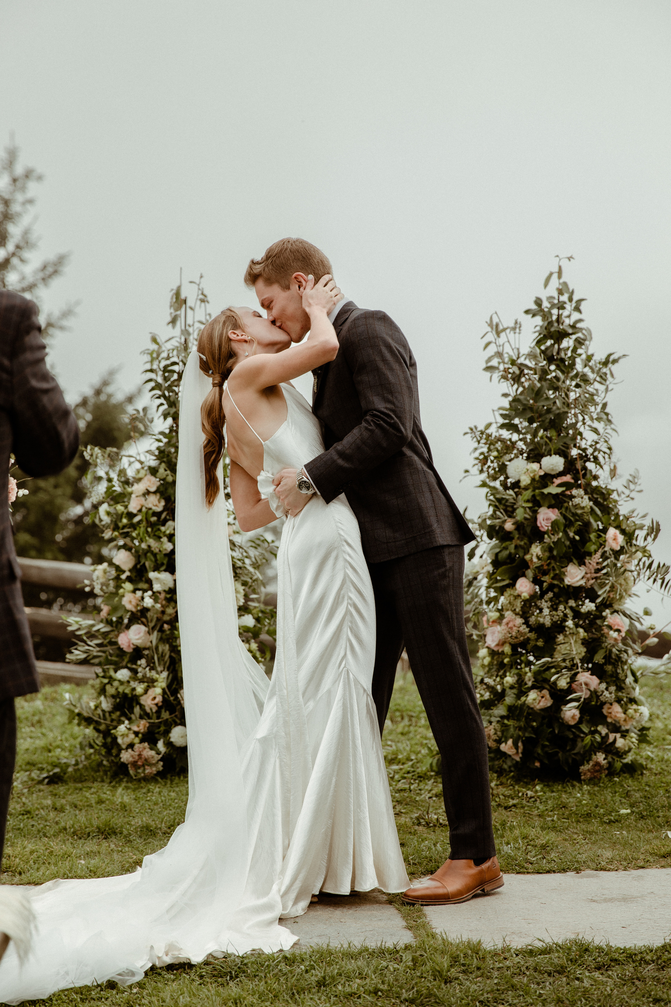 Intimate Wedding in the Dolomites. Iceland elopement photo and video | Nikolaichik Photo