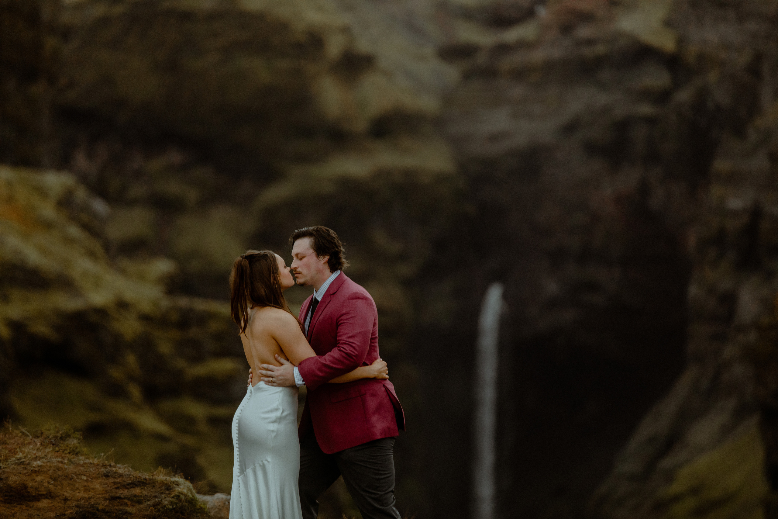Secret hiking Elopement in Iceland. Iceland elopement photo and video | Nikolaichik Photo
