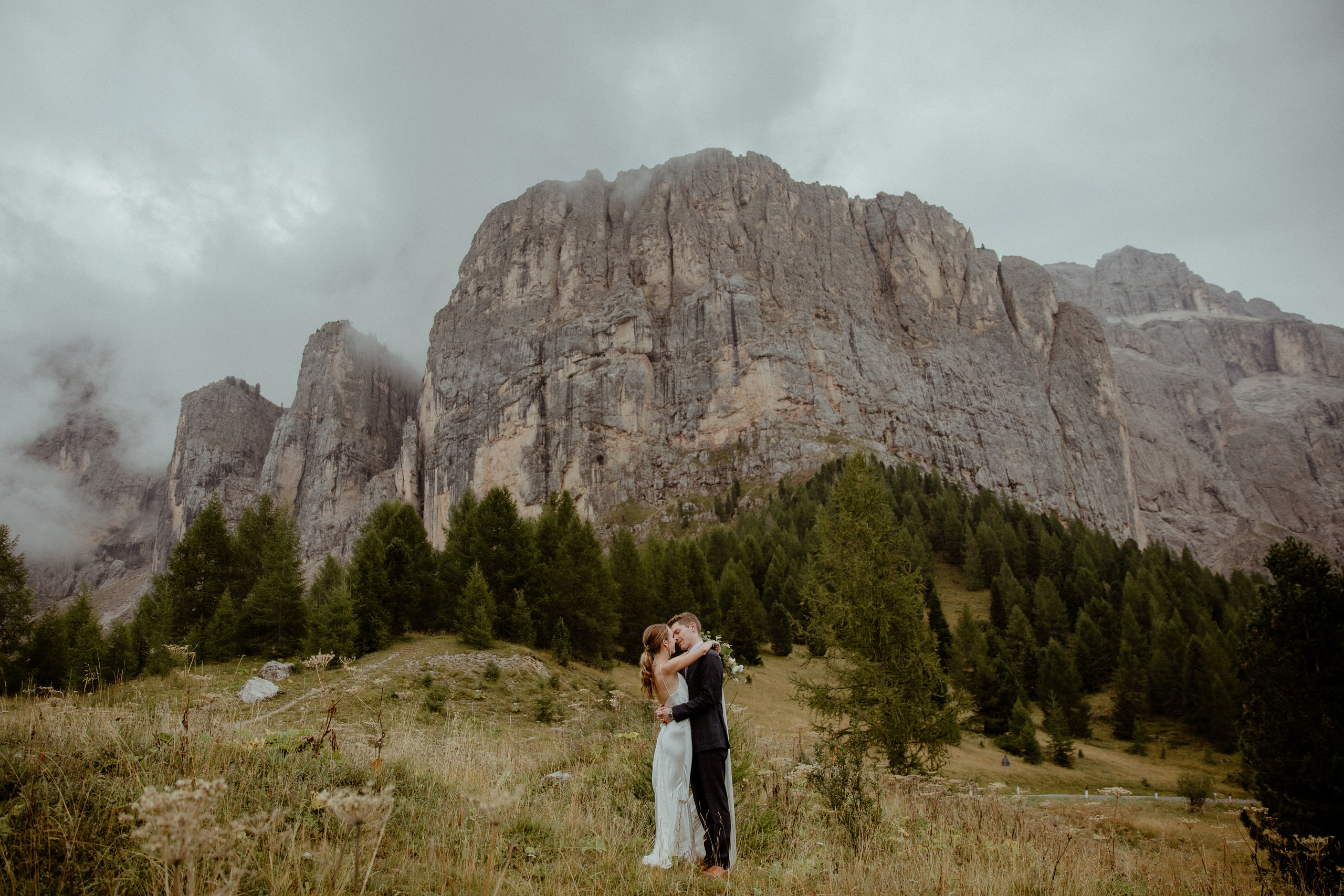 Intimate Wedding in the Dolomites. Iceland elopement photo and video | Nikolaichik Photo