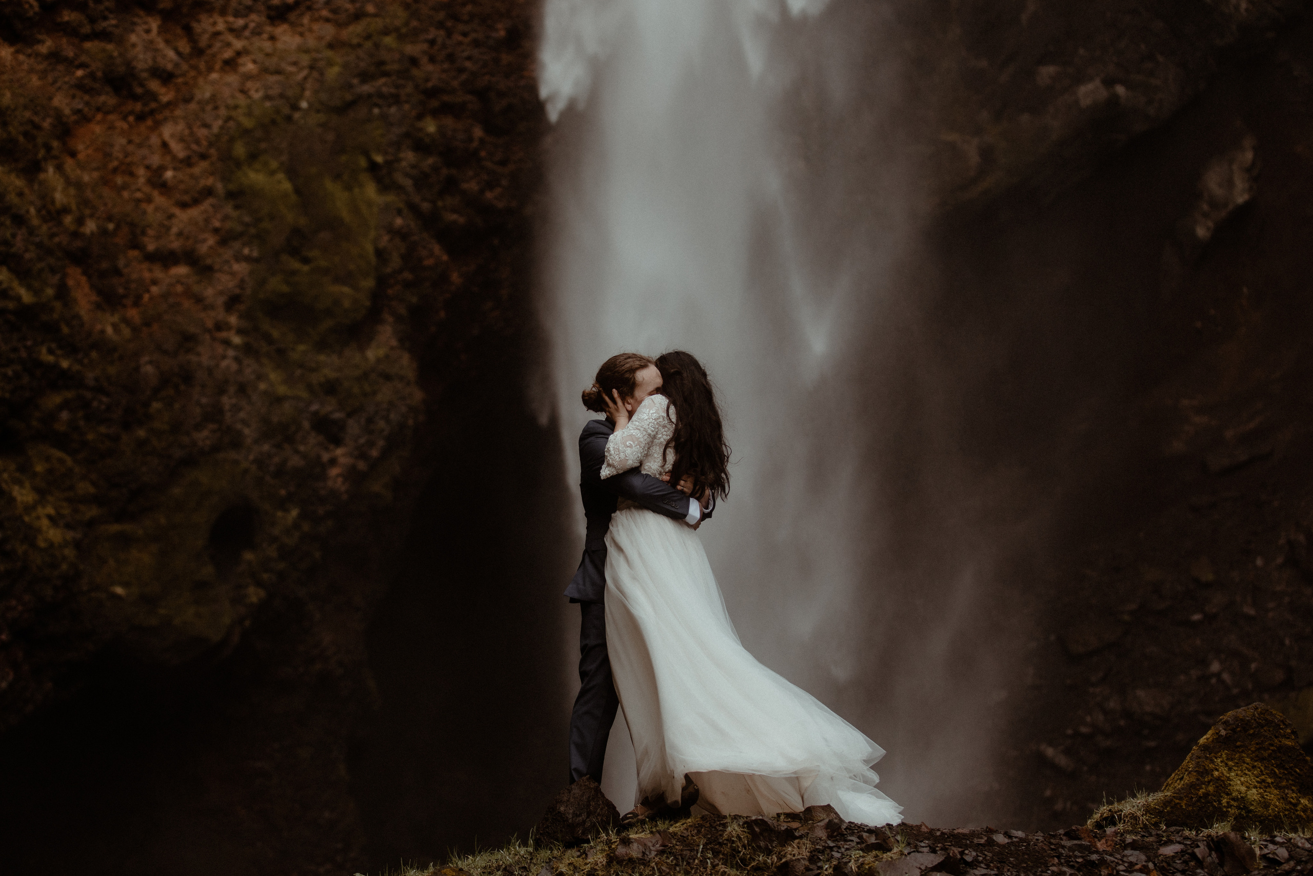 Hiking Iceland Elopement. Iceland elopement photographer & videographer