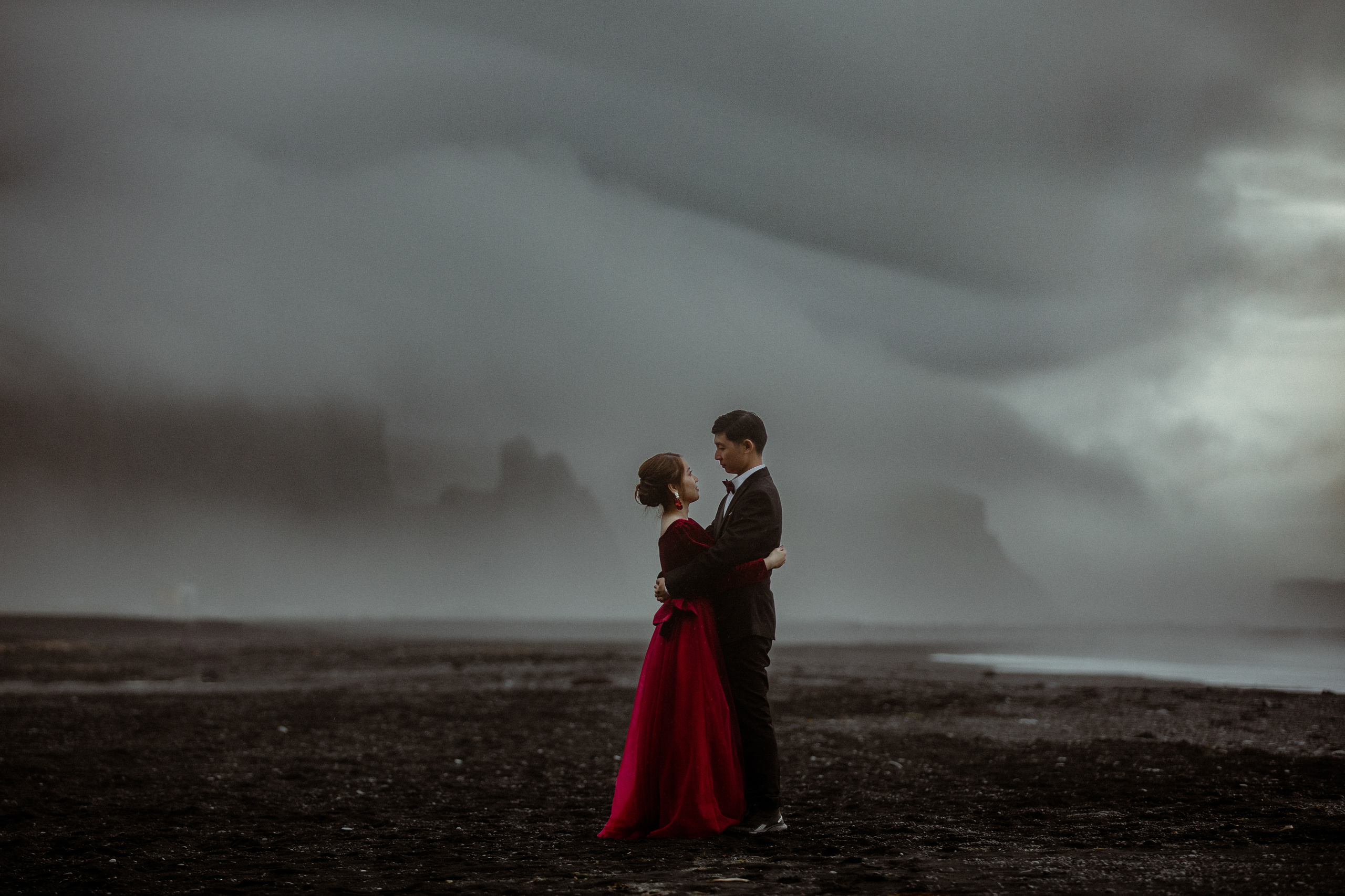 Adventure Ice Cave Elopement in Iceland. Iceland elopement photographer & videographer