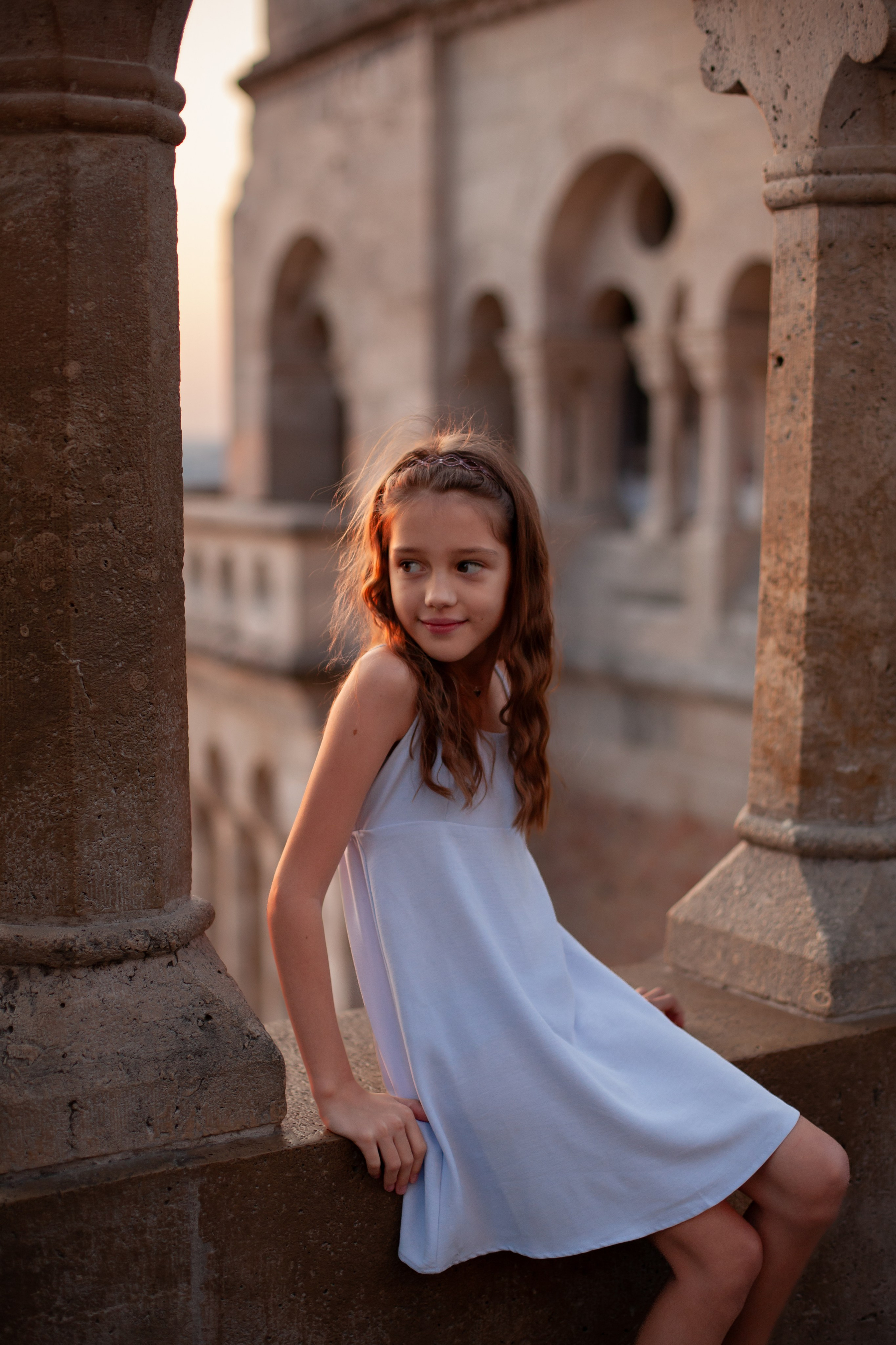 На рассвете. Photographer in Budapest