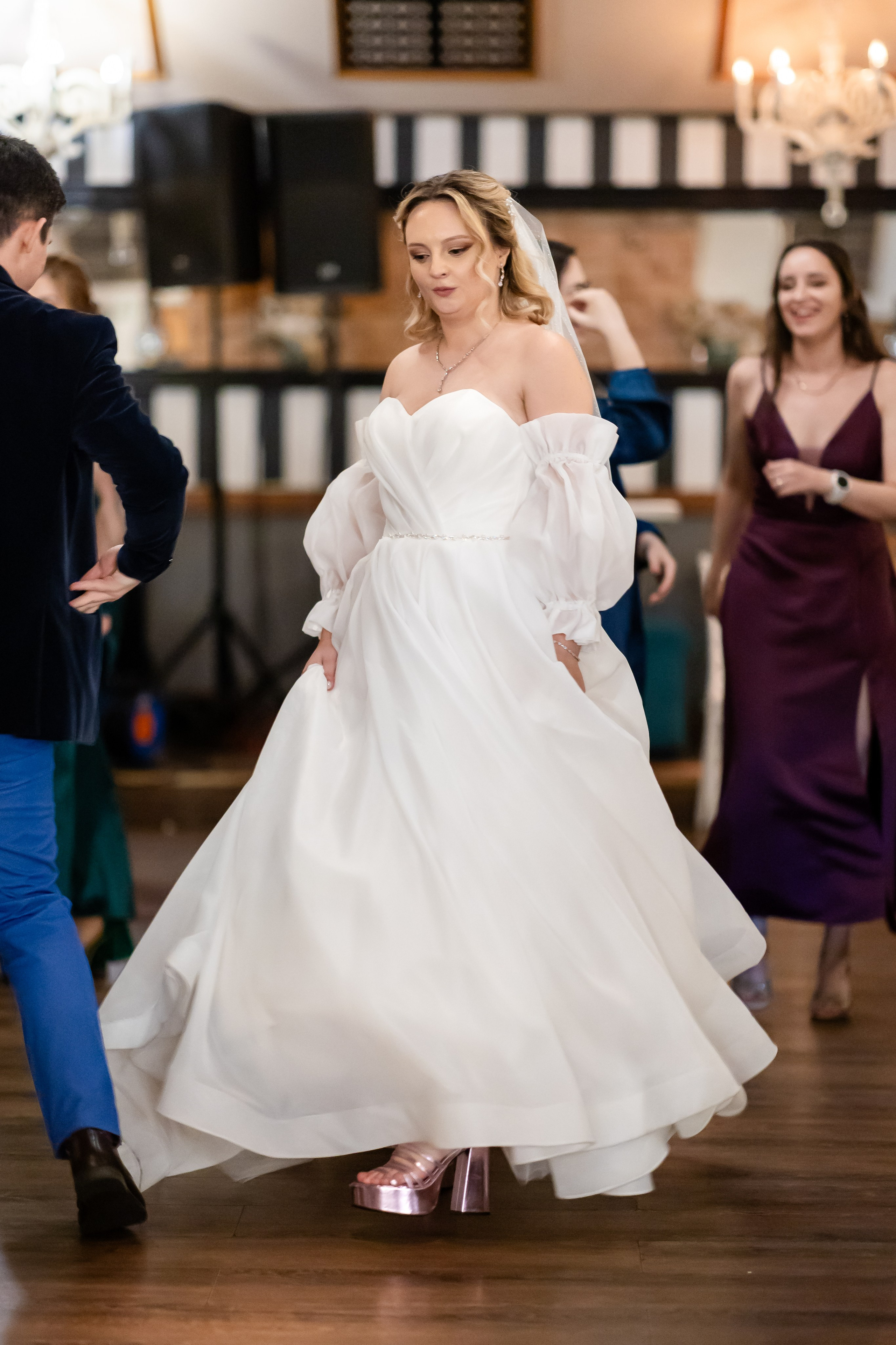 Nunta Velveto Pool. MDimaFotoStudio. Fotograf de nuntă, evenimente private și de familie