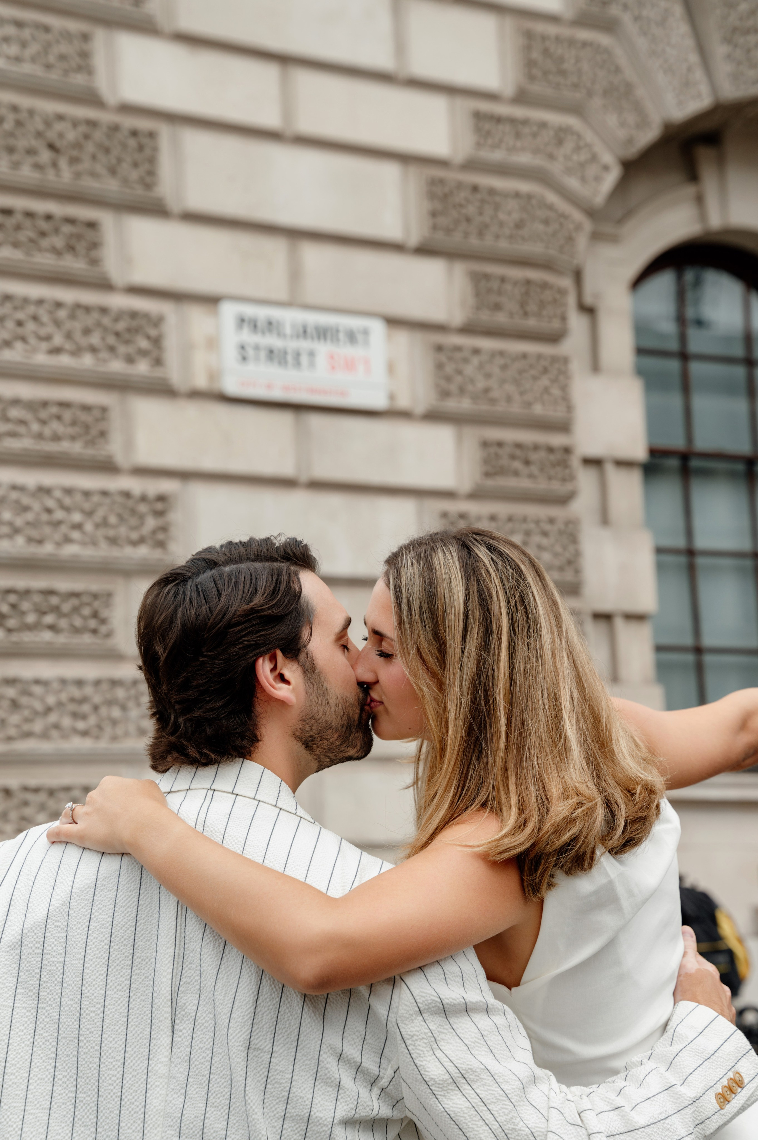 Westminster Rob&Maggie. FAMILY AND WEDDING PHOTOGRAPHER IN LONDON MARINA RIVA