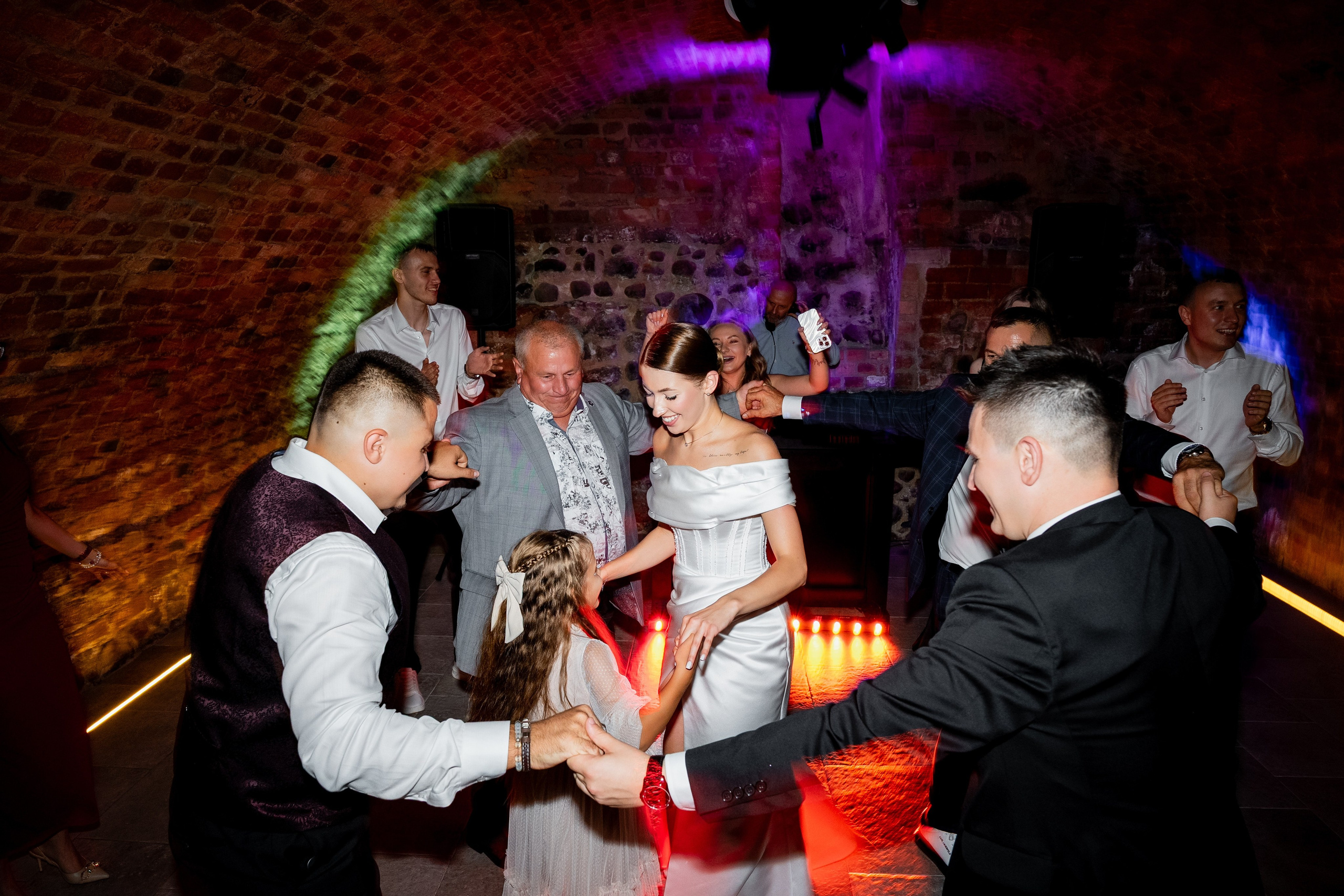 B&S. SL Wedding Photo: ponadczasowa 💍 fotografia ślubna | Wrocław & Europa