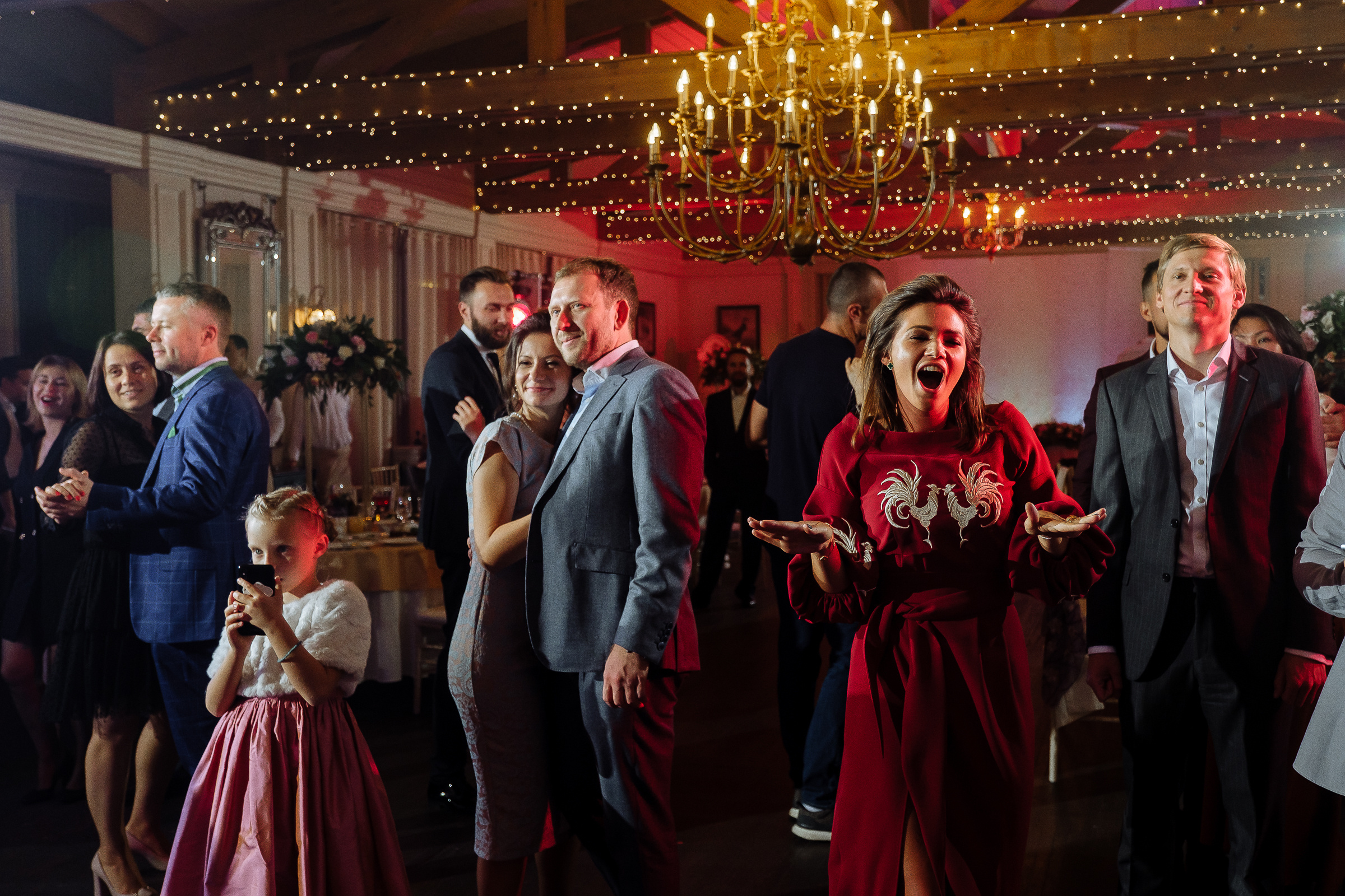 Dance floor celebration, by Tanya Bodgan, Exeter reportage wedding photographer.